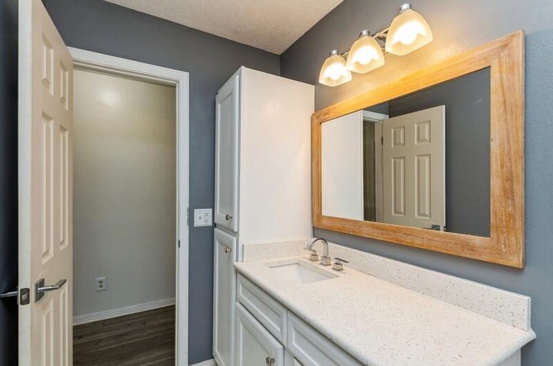 231 Michael Ave, Mary Esther FL  32569-1325 exterior