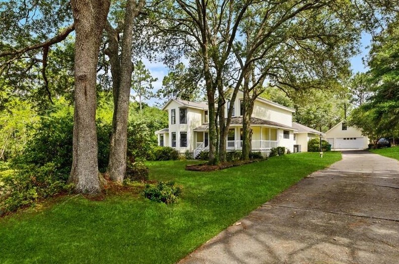 110 Lindley Rd, Crestview, FL 32536-9500