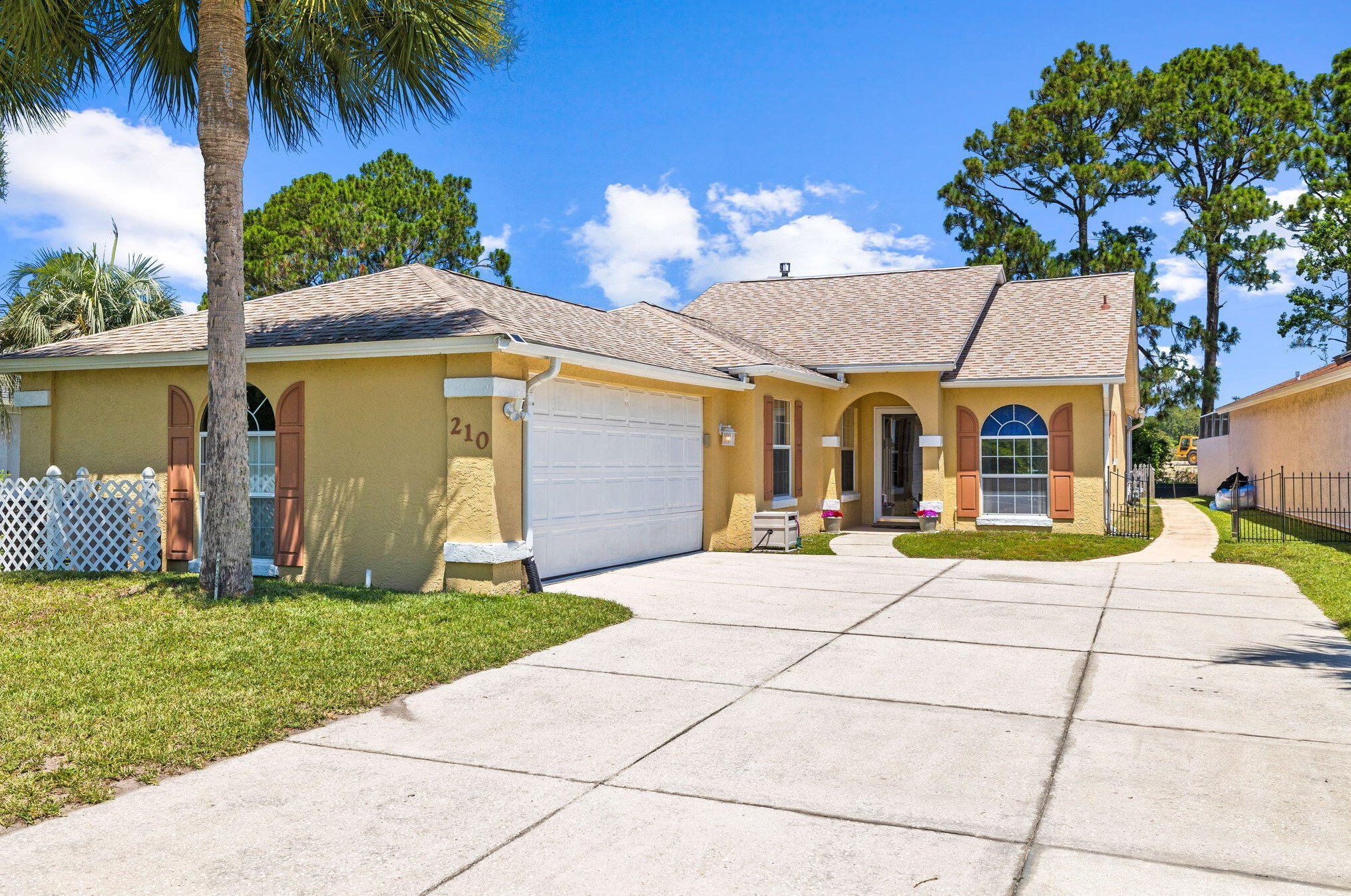 210 Glades Trl, Panama City, FL 32407-2408
