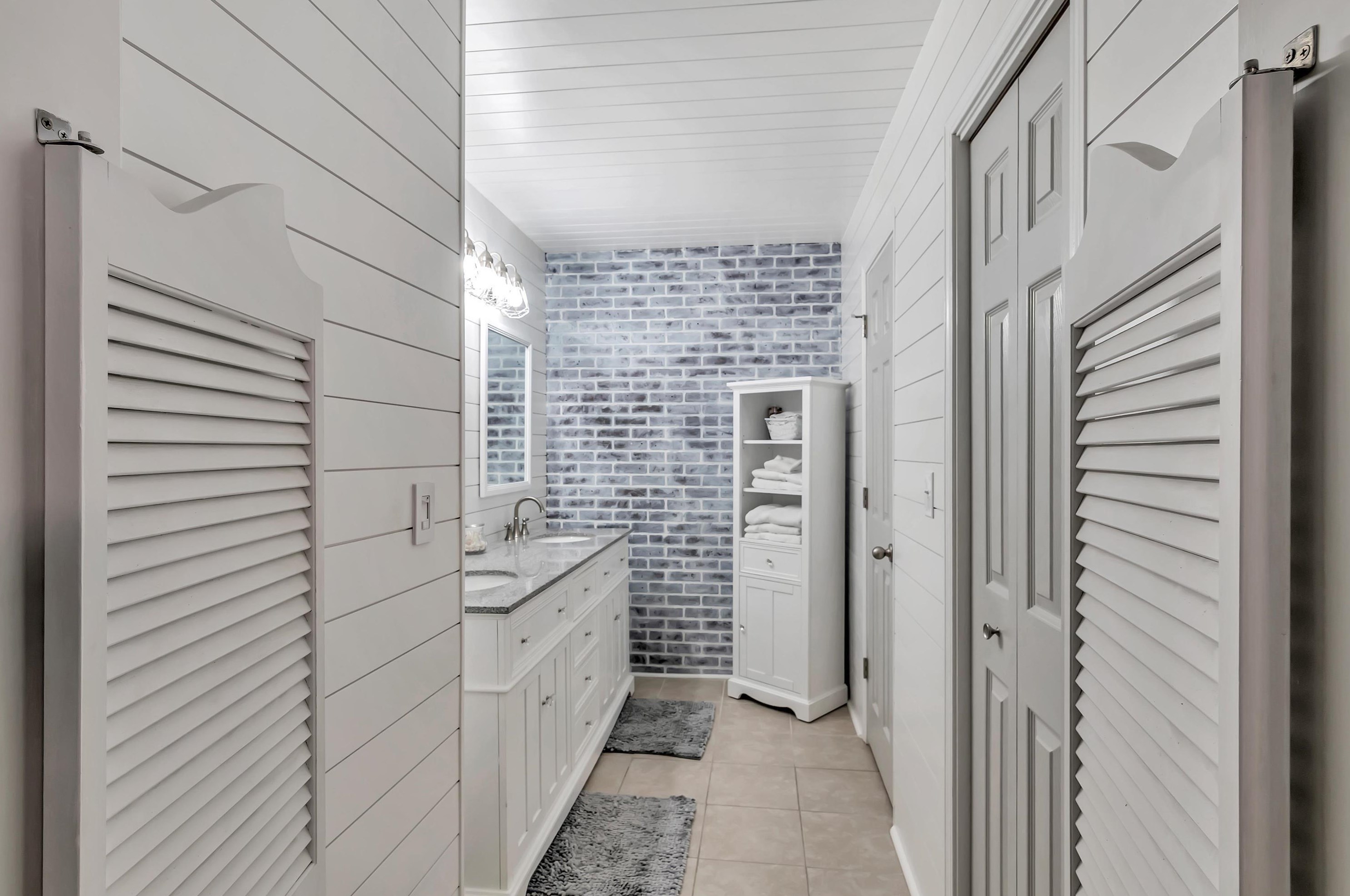 4584 Scarlet Dr, Crestview FL  32539-6339 exterior