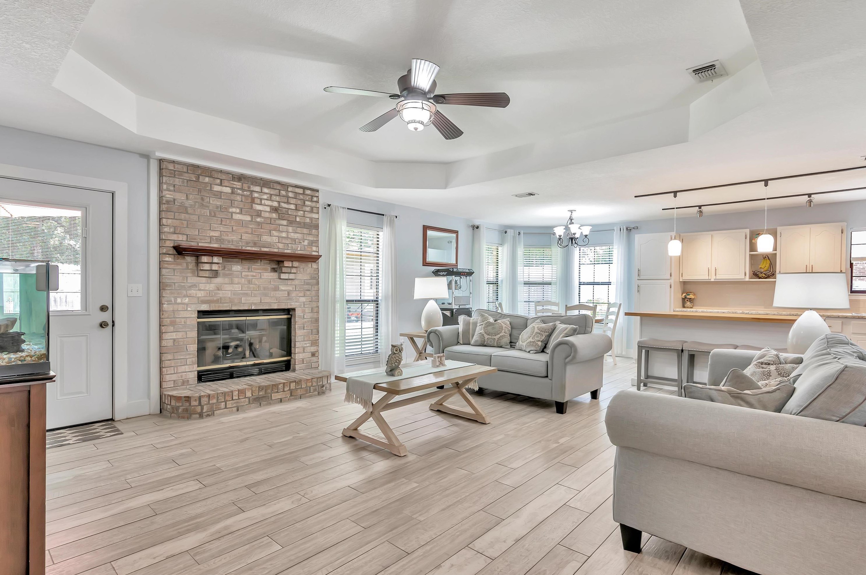 4584 Scarlet Dr, Crestview FL  32539-6339 exterior