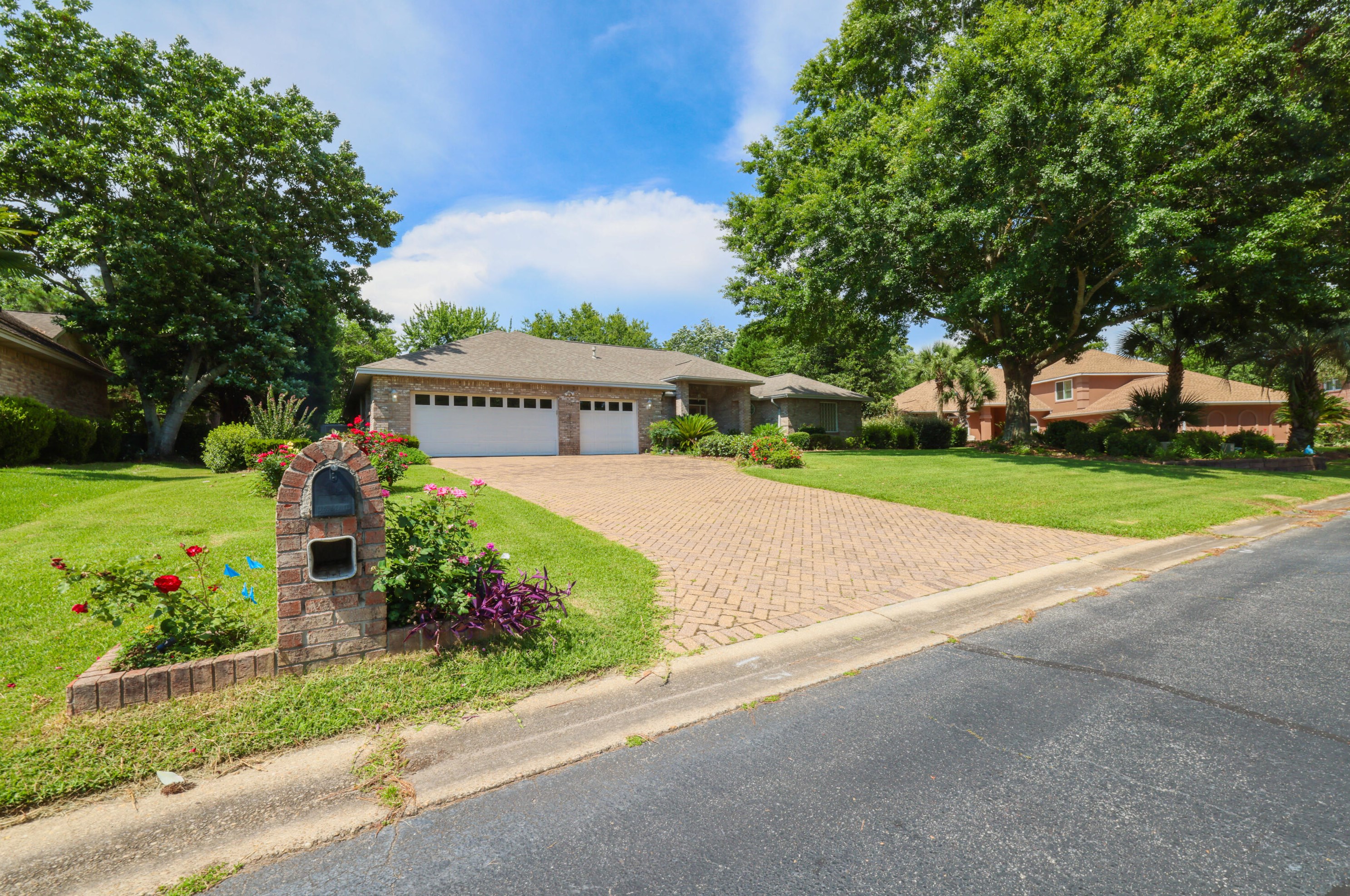 1542 Glenlake Cir, Niceville, FL 32578