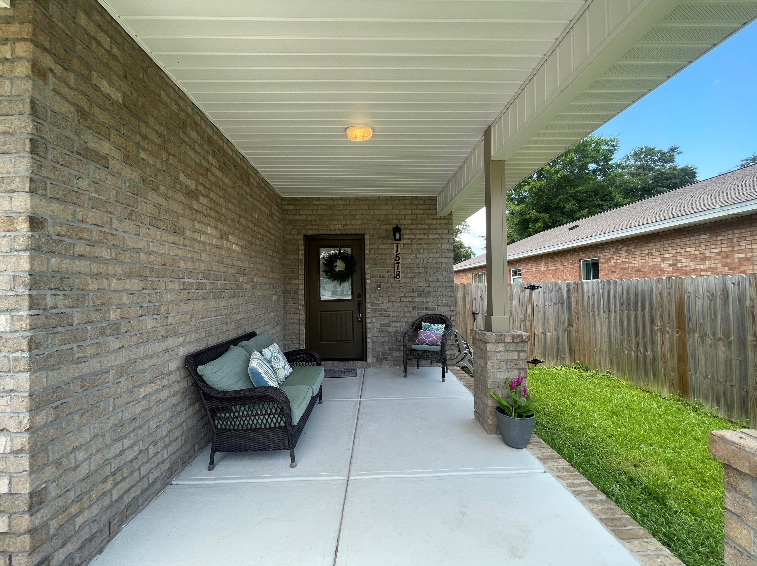 1578 Hickory St, Niceville, FL 32578