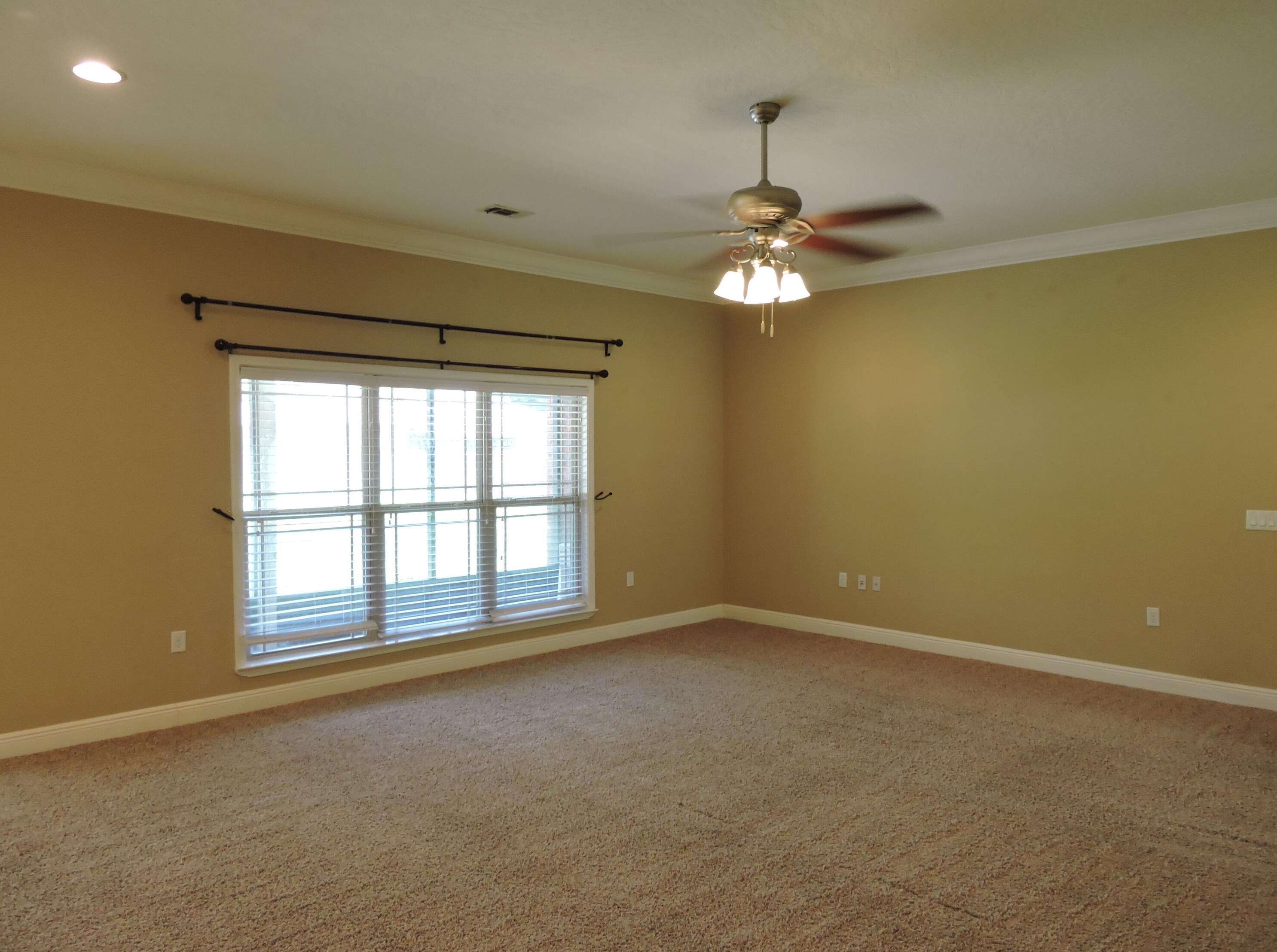 4587 Ashton Cir, Crestview FL  32536-2258 exterior