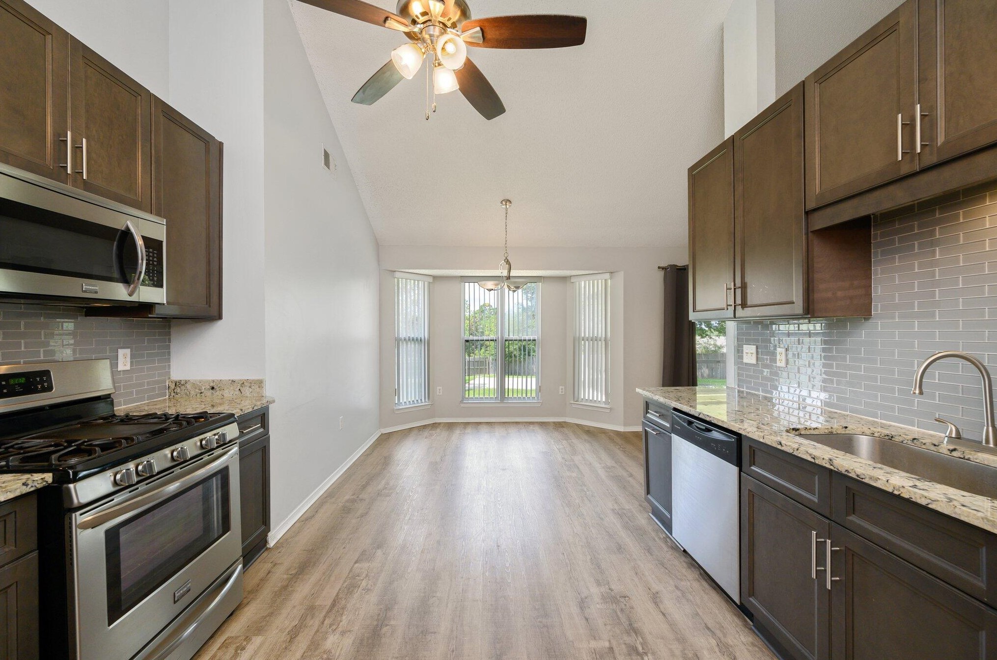 406 Riverchase Blvd, Crestview, FL 32536