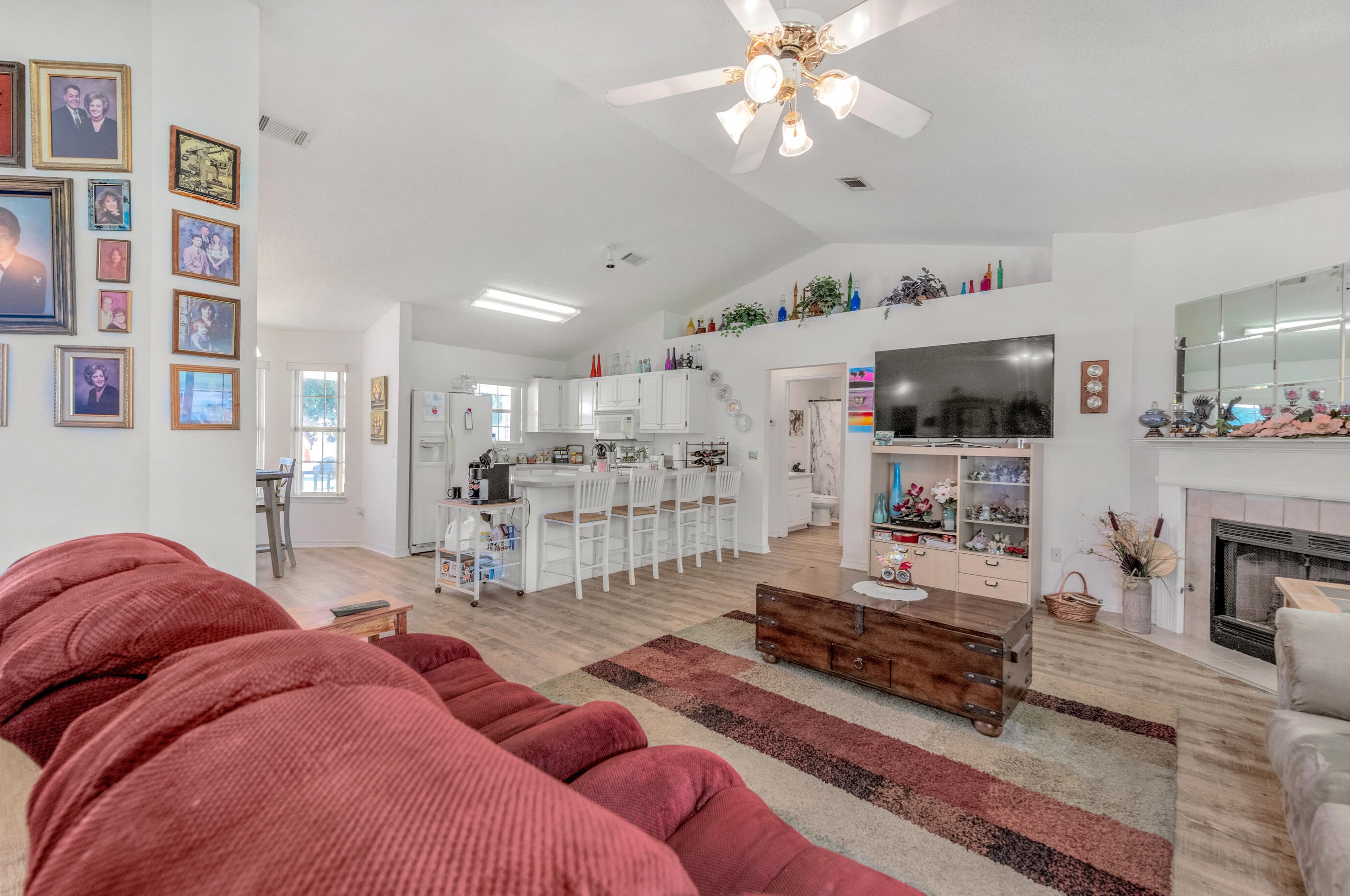 2826 Tamiami Trail, Crestview, FL 32539