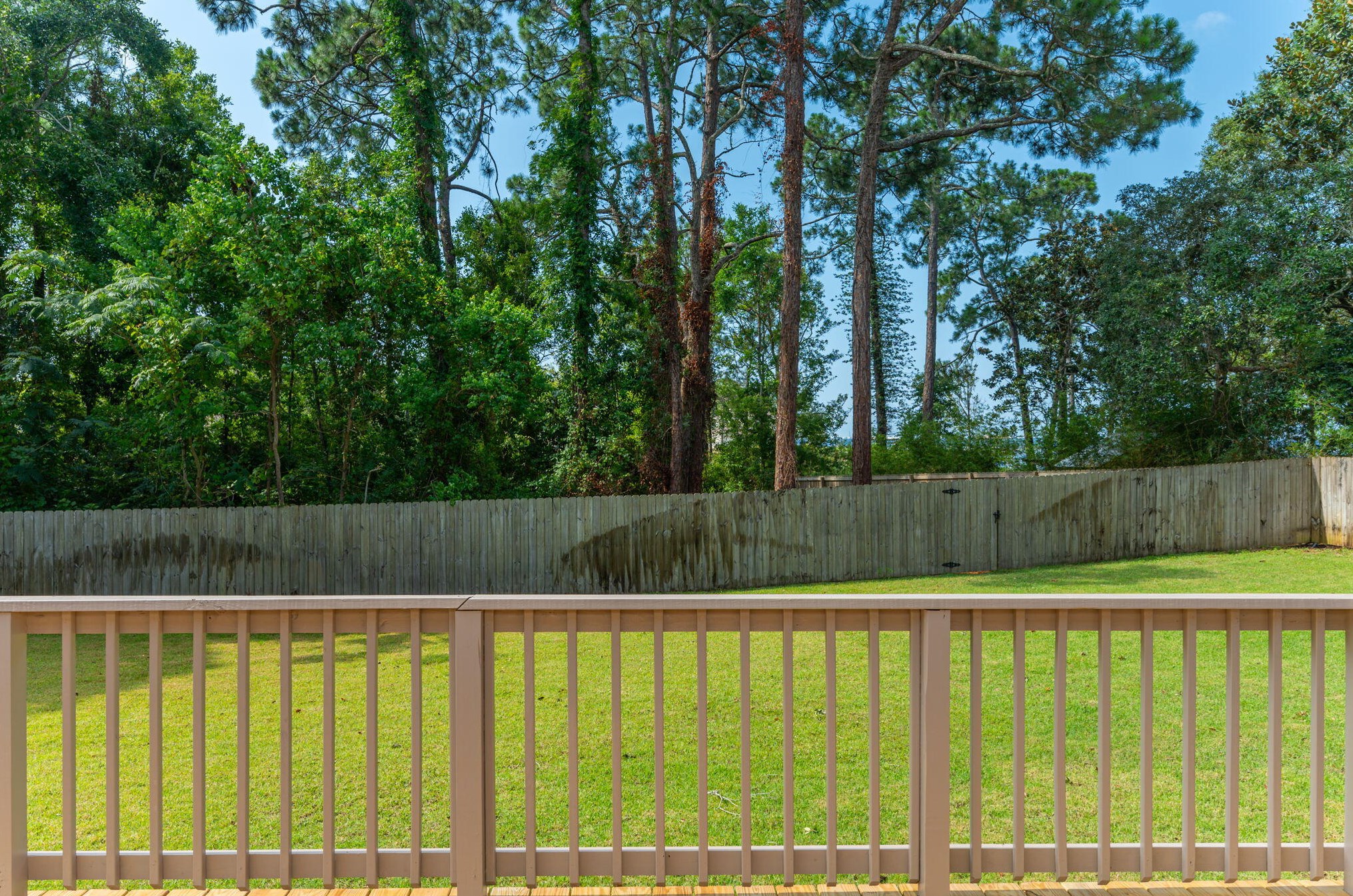 917 Lido Cir, Niceville FL  32578-4404 exterior