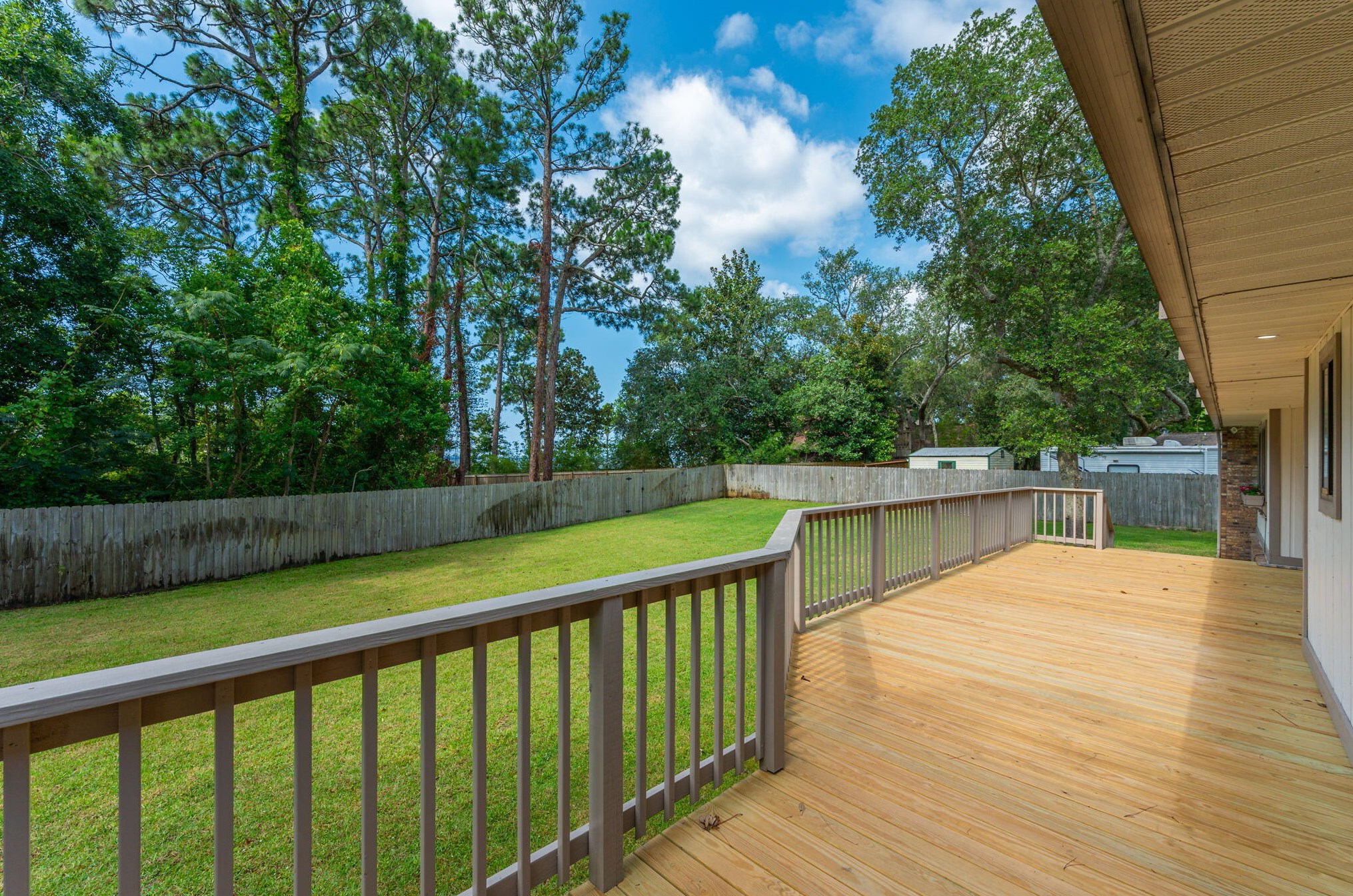 917 Lido Cir, Niceville FL  32578-4404 exterior