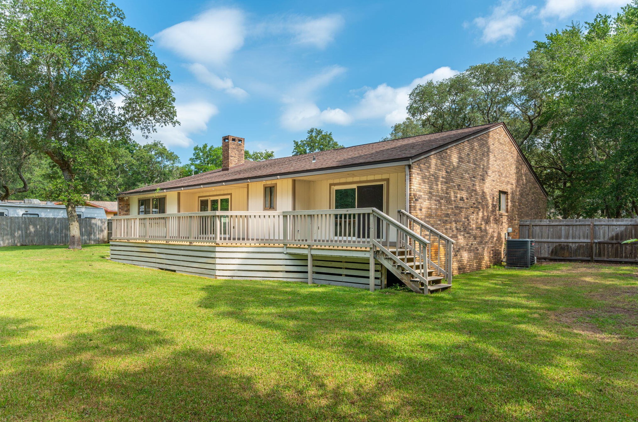 917 Lido Cir, Niceville FL  32578-4404 exterior