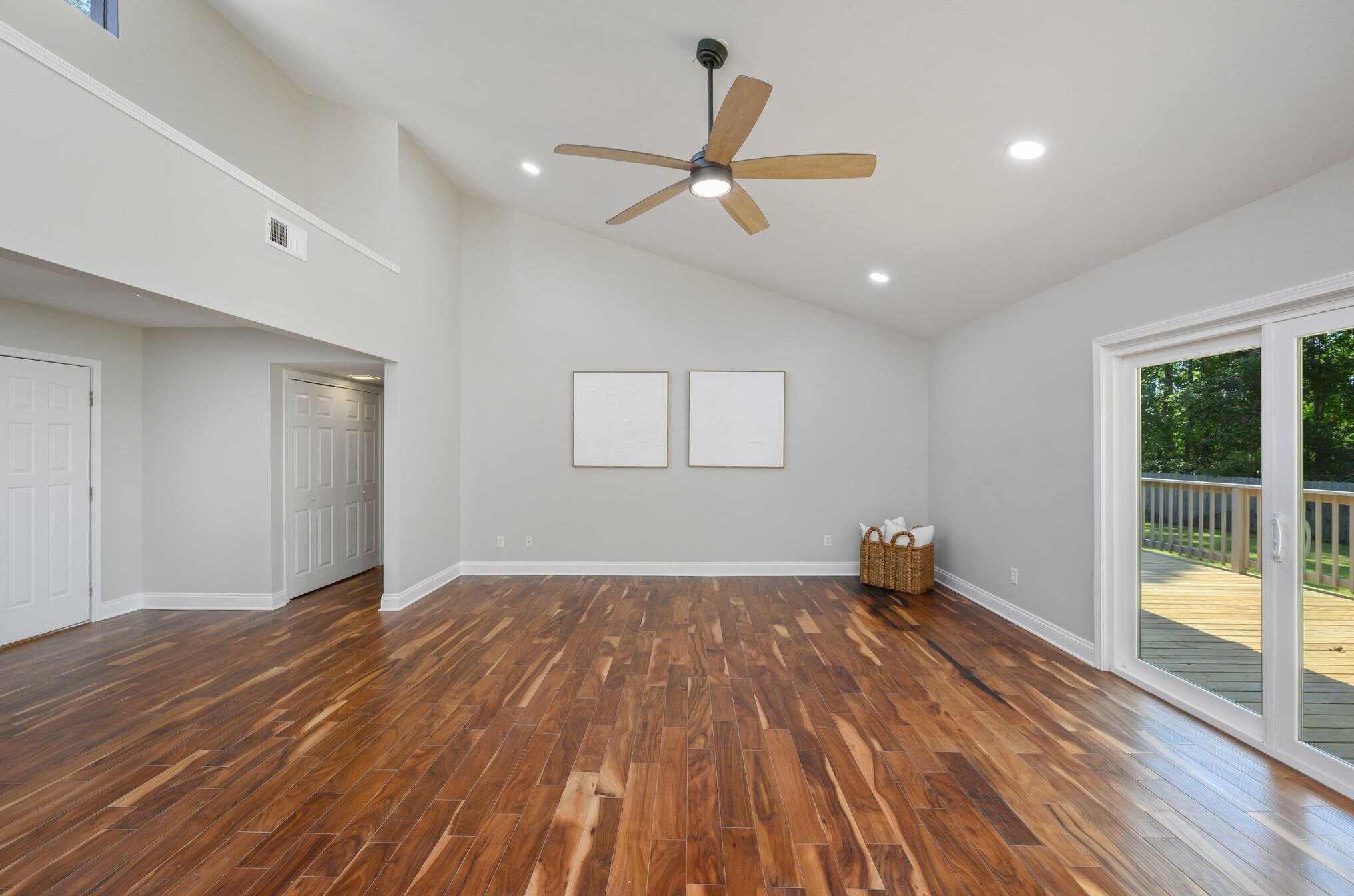 917 Lido Cir, Niceville FL  32578-4404 exterior