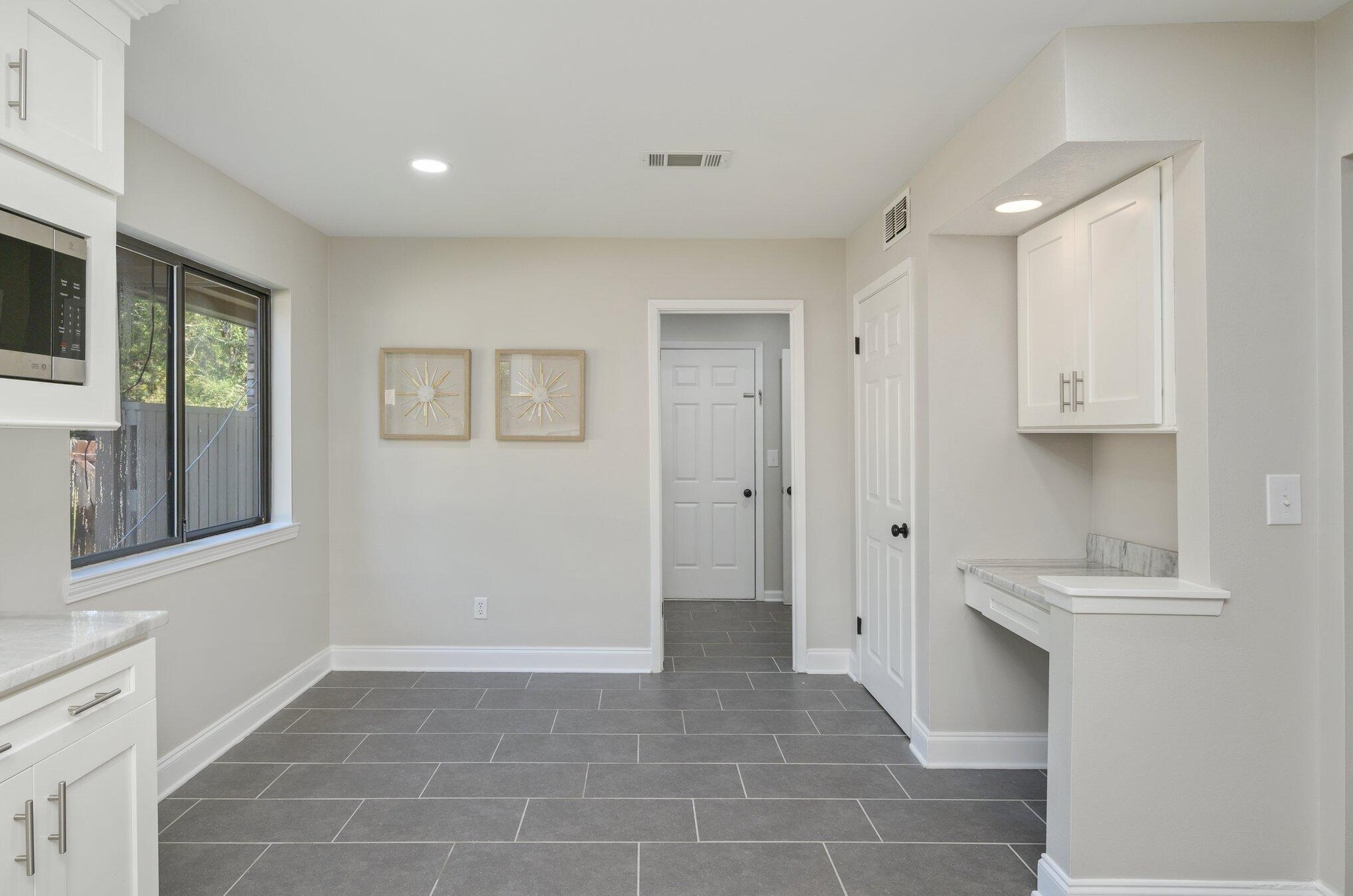 917 Lido Cir, Niceville FL  32578-4404 exterior