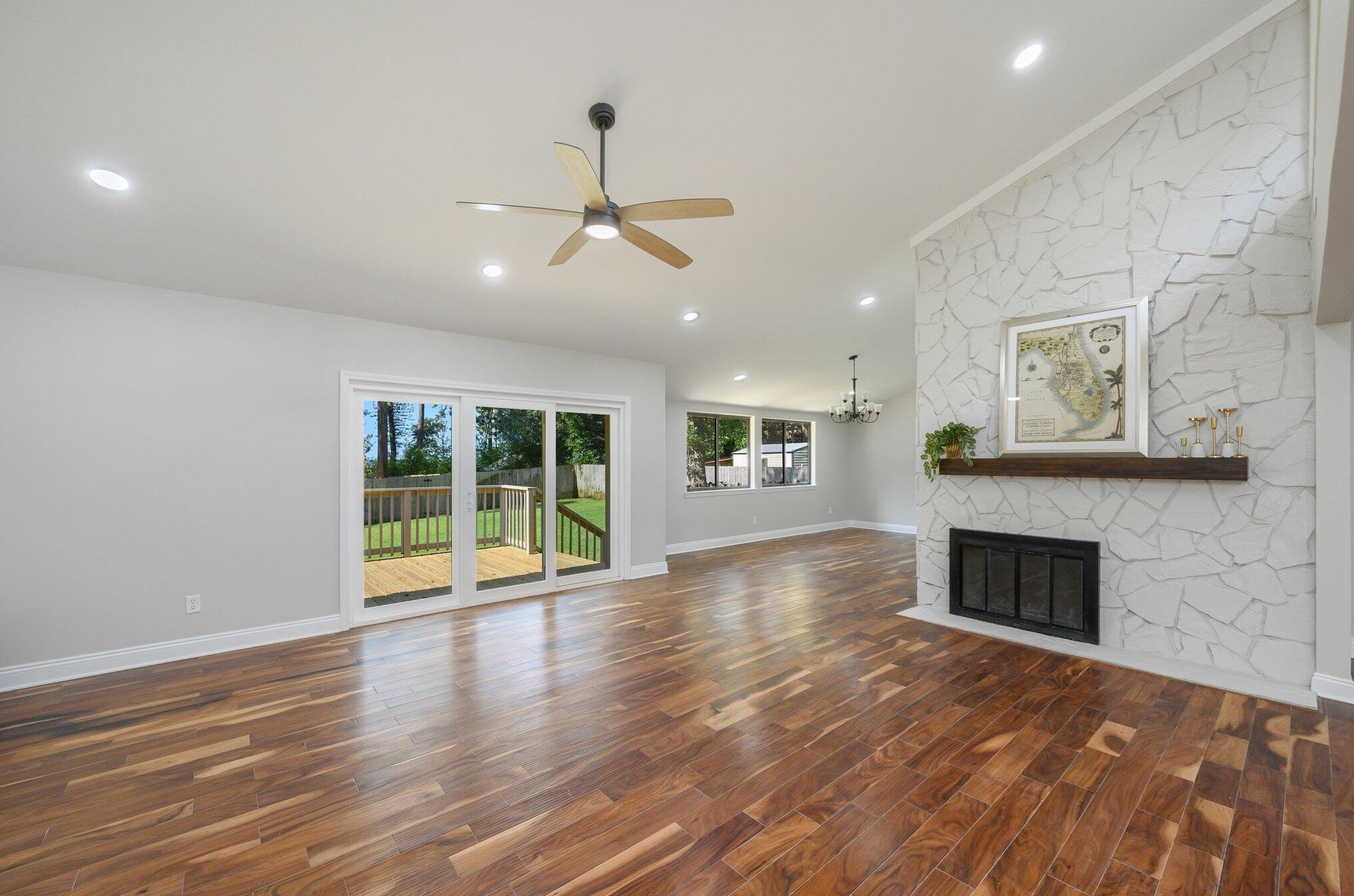 917 Lido Cir, Niceville FL  32578-4404 exterior