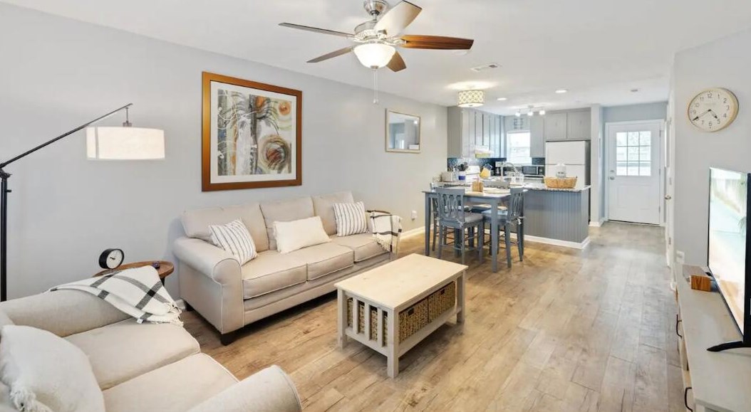 4027 Venus St, Panama City, FL 32408-5452