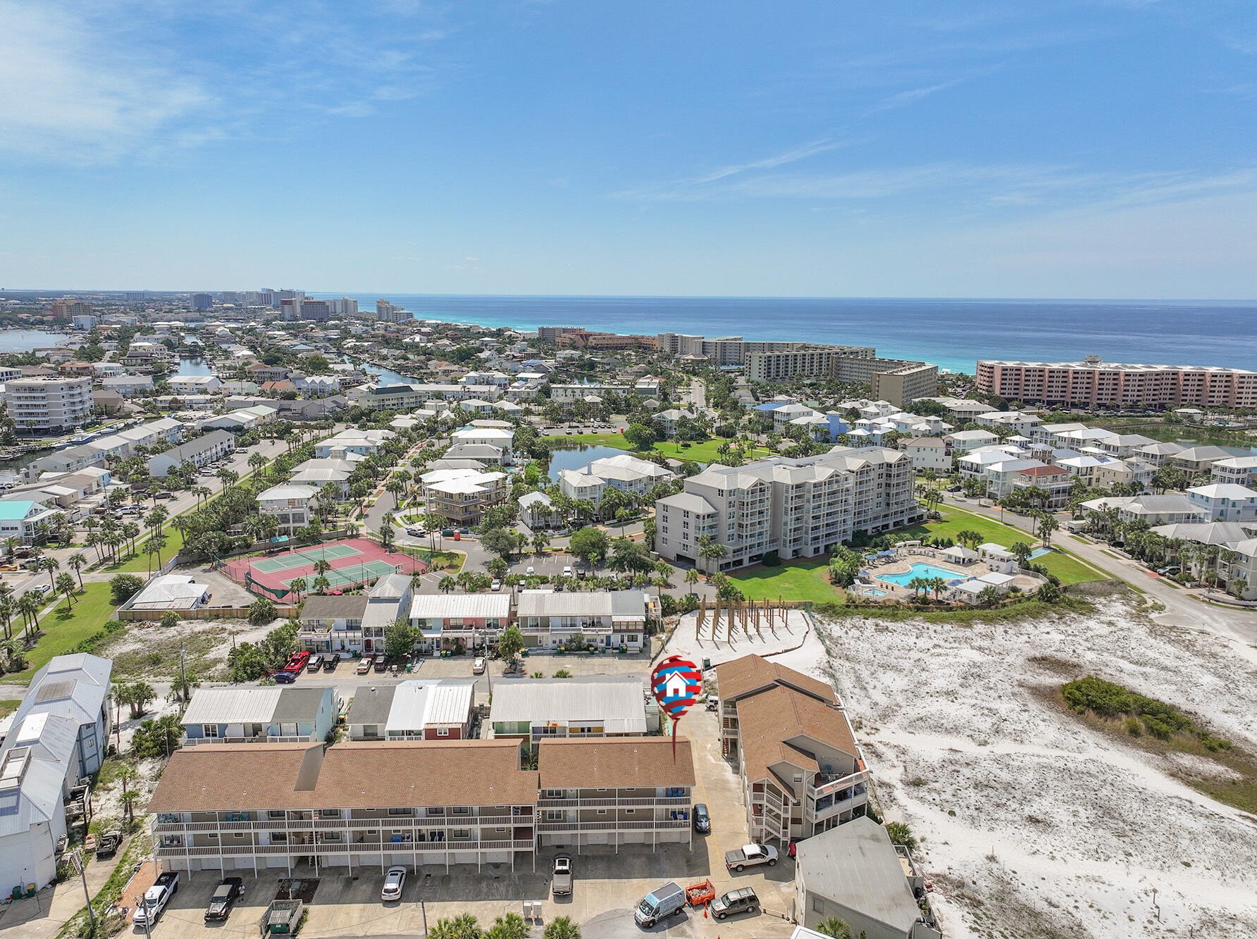 114 Gulf Winds Ct #114, Destin, FL 32541