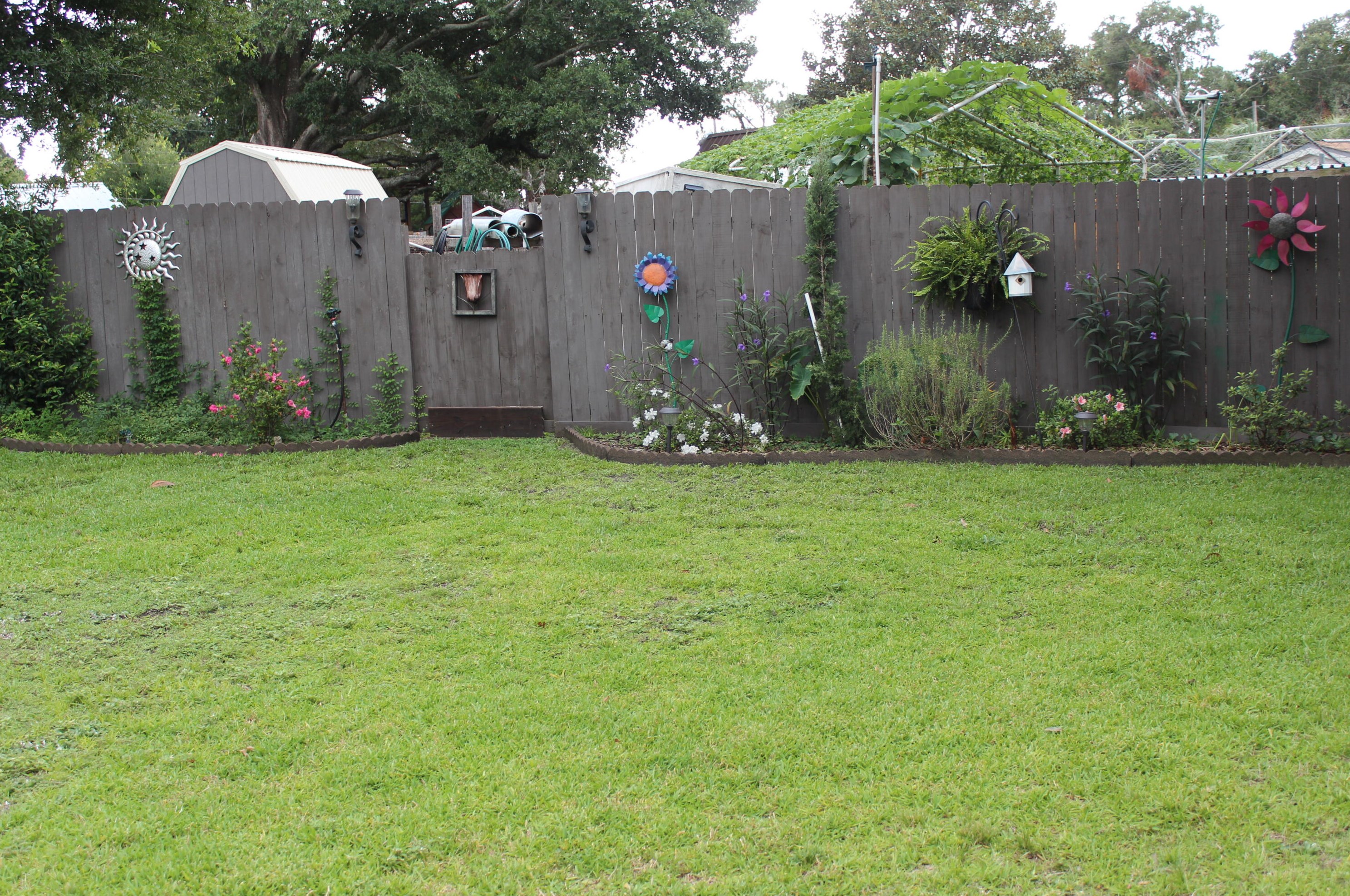 107 Memorial Pkwy, Fort Walton Beach FL  32548-4161 exterior