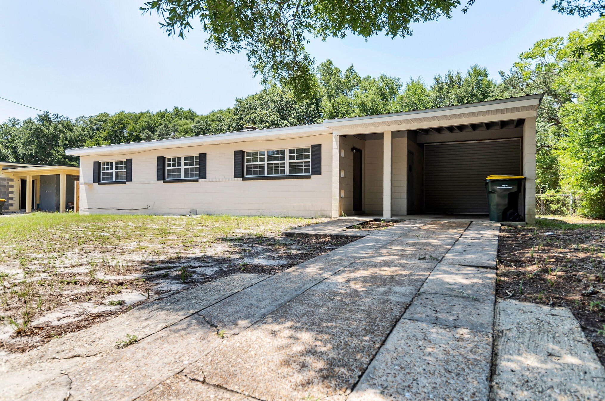 131 California Dr Ne, Fort Walton Beach, FL 32548