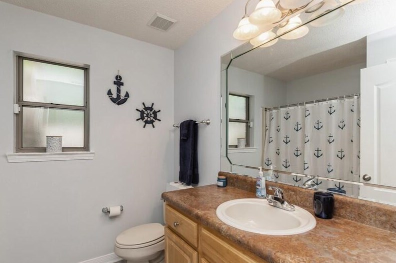 3236 Twilight Dr, Crestview FL  32539-9102 exterior