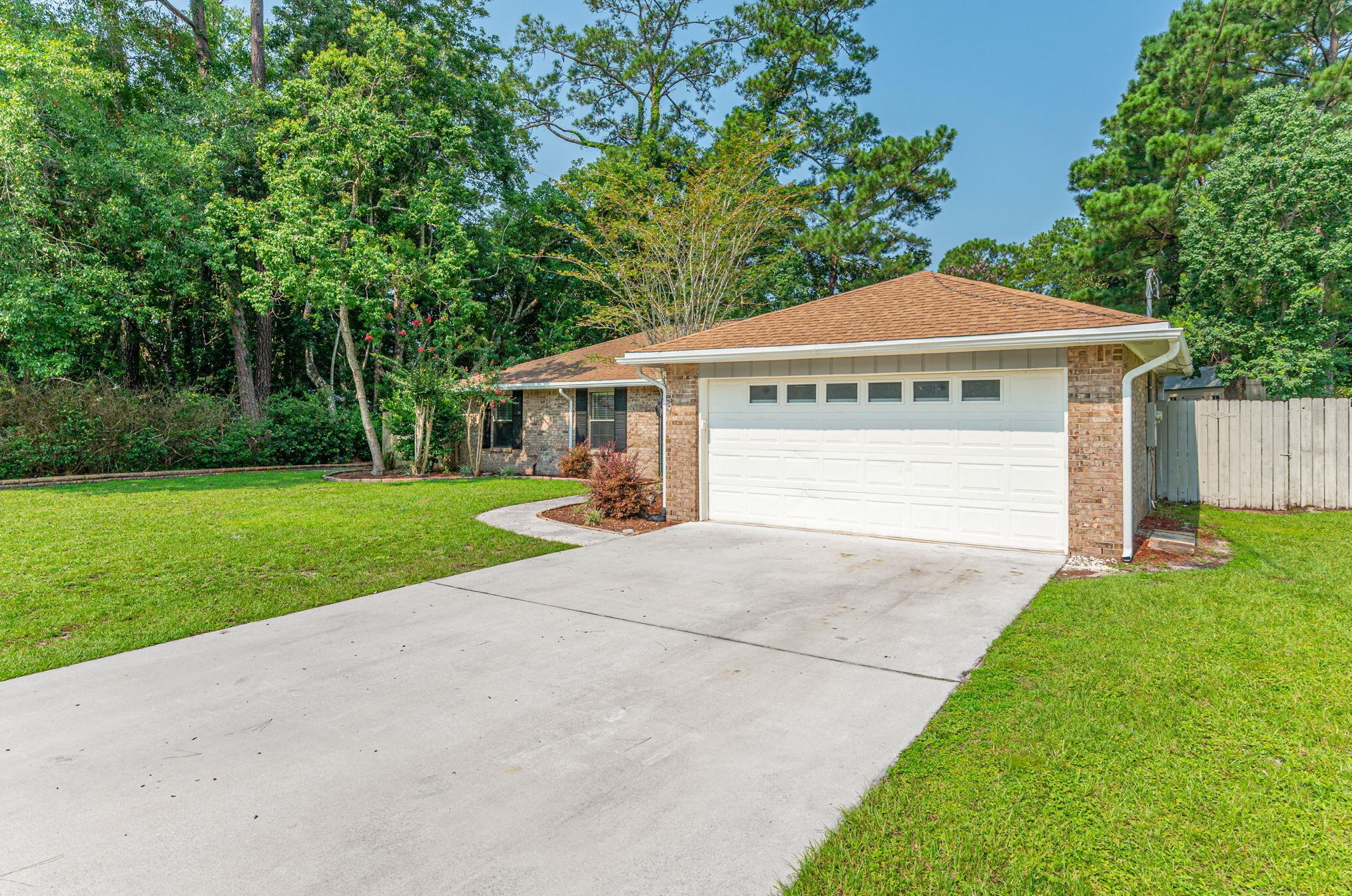 1042 Darlington Oak Dr, Niceville, FL 32578-3606