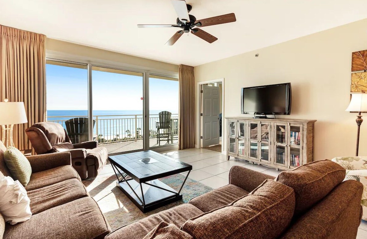 1751 Scenic Highway 98, Destin FL 32541-8542 exterior