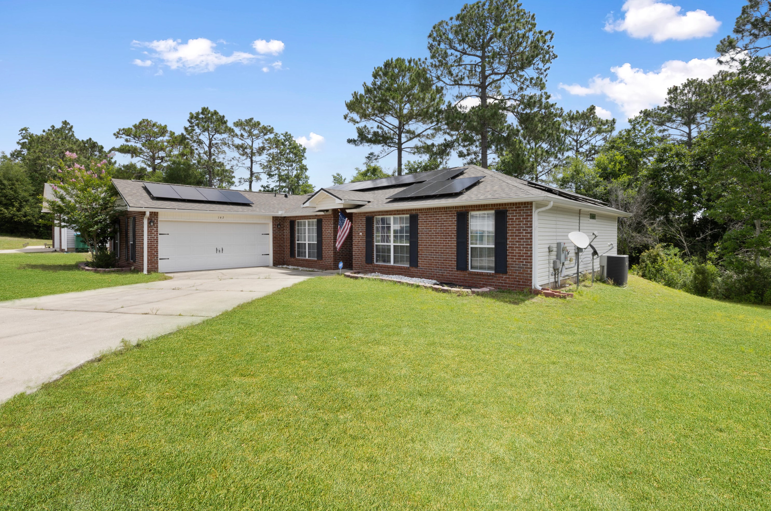 143 Sandstone Trl, Crestview FL  32539-5793 exterior