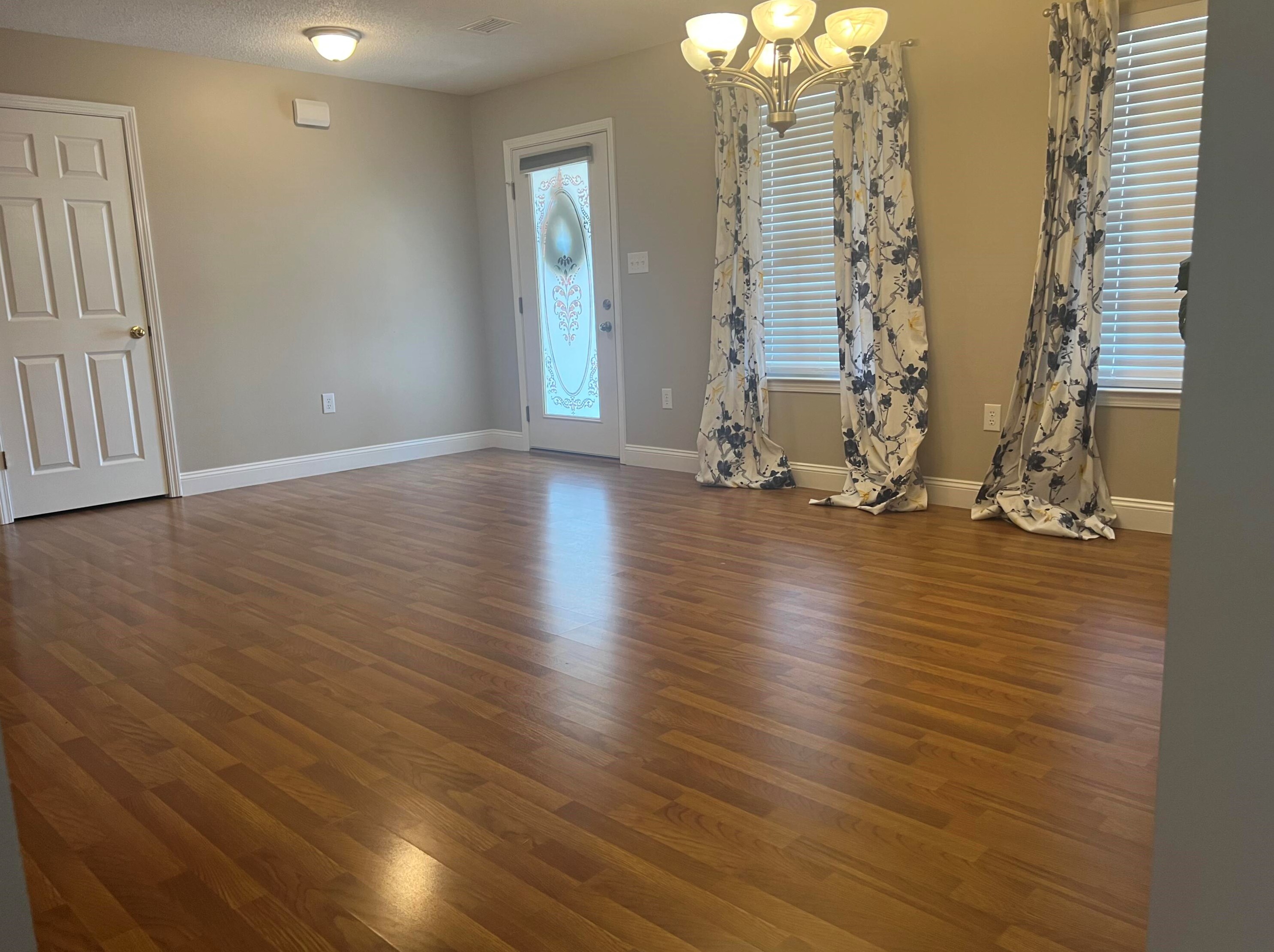 155 Conquest Ave, Crestview FL  32536-6525 exterior