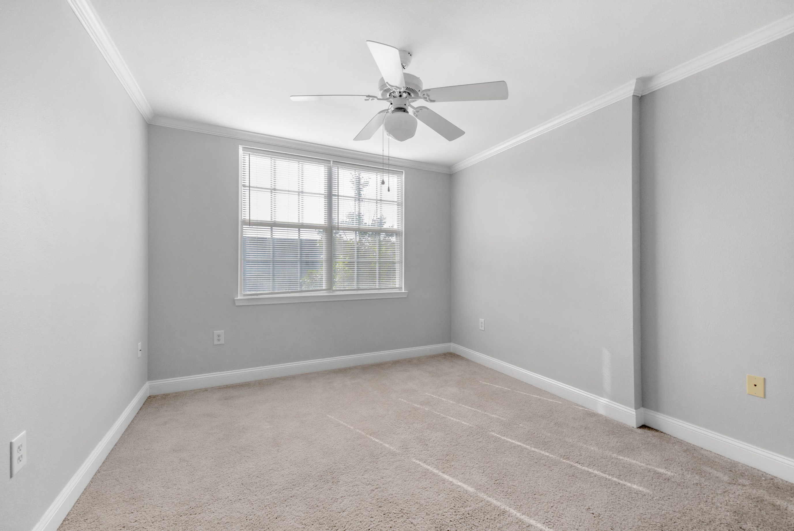 739 Majestic Dr, Crestview FL  32536-2254 exterior