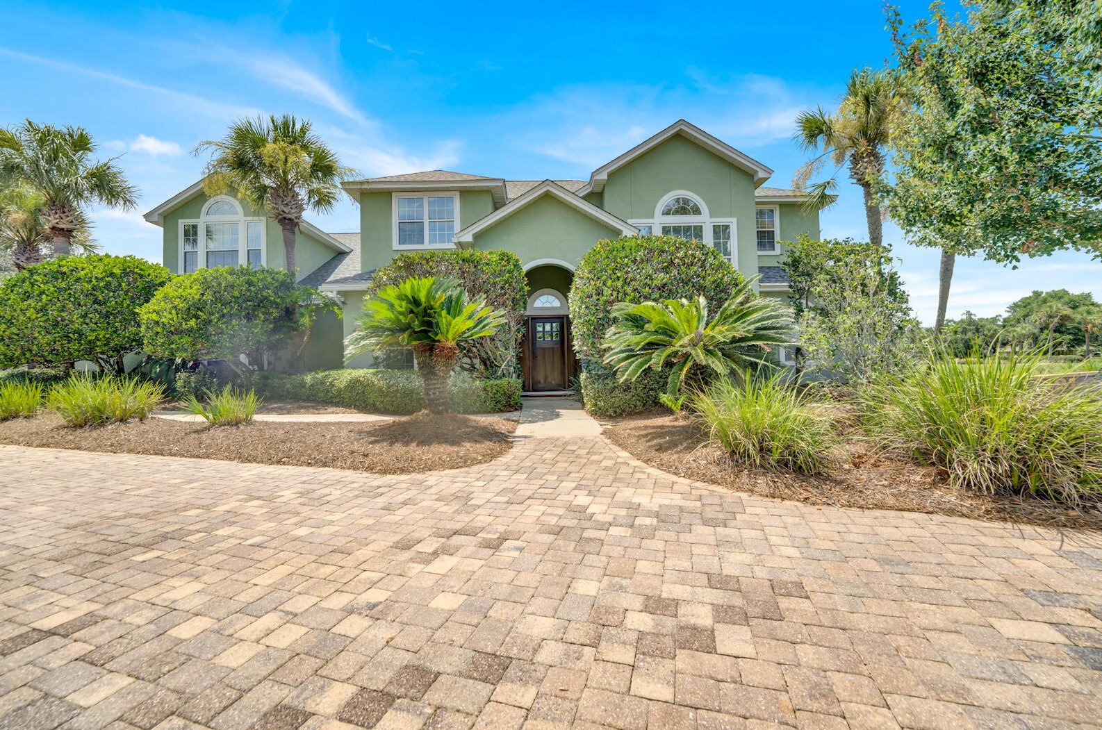 121 Golf Dr, Panama City, FL 32408