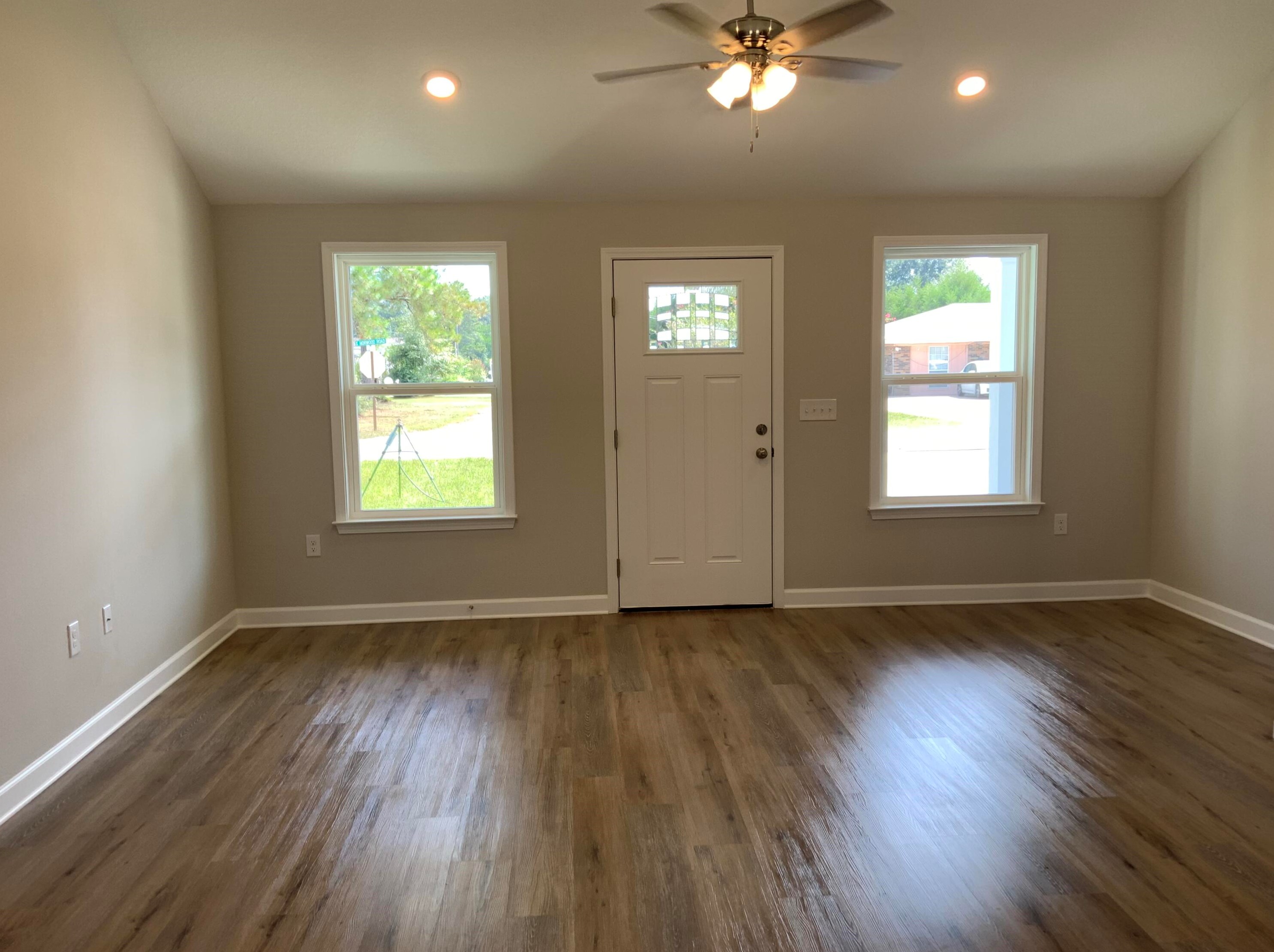 200 S Norwood Rd, Defuniak Springs, FL 32435