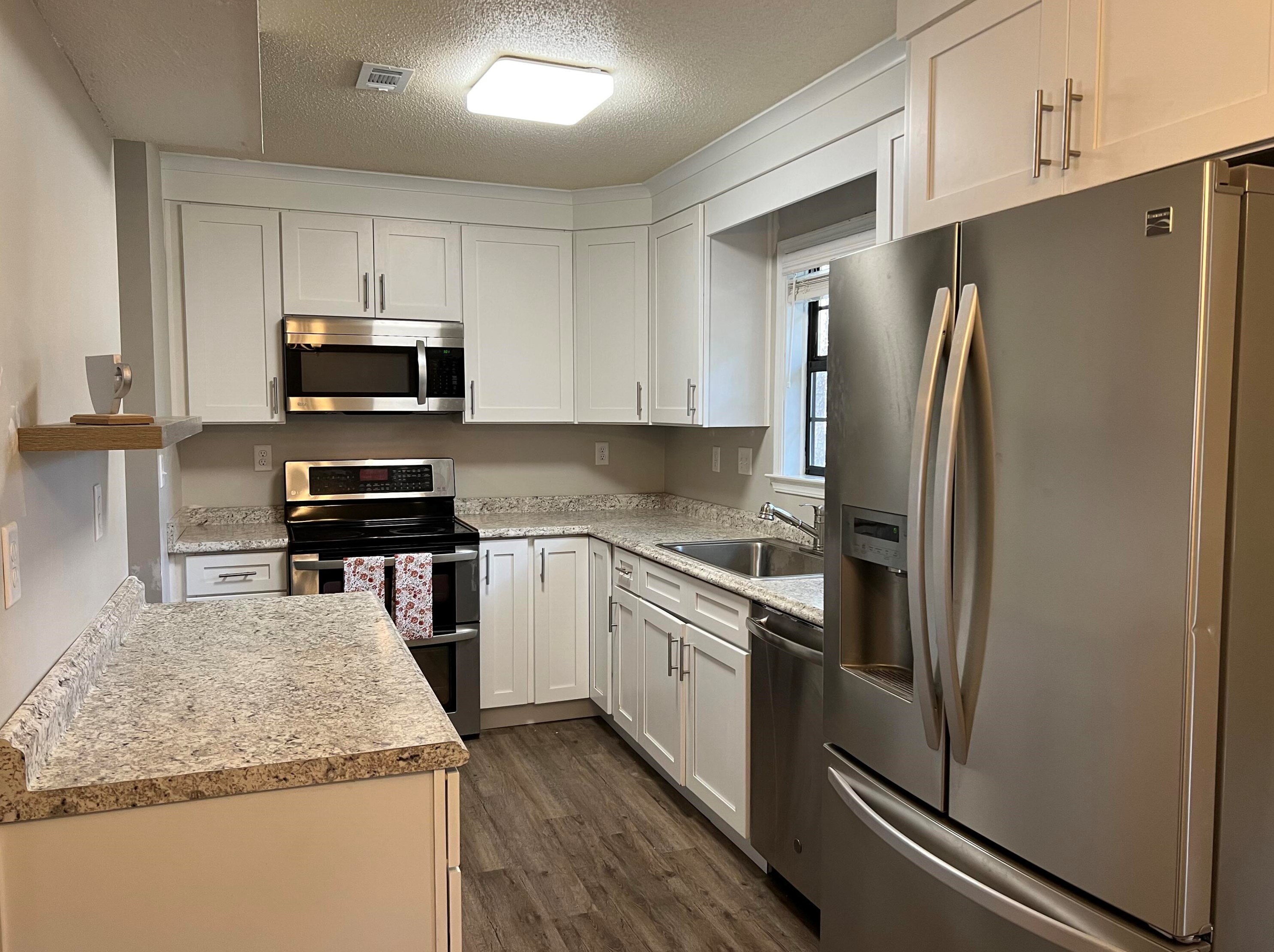 135 Beacons Bend Rd, Crestview, FL 32536-9363