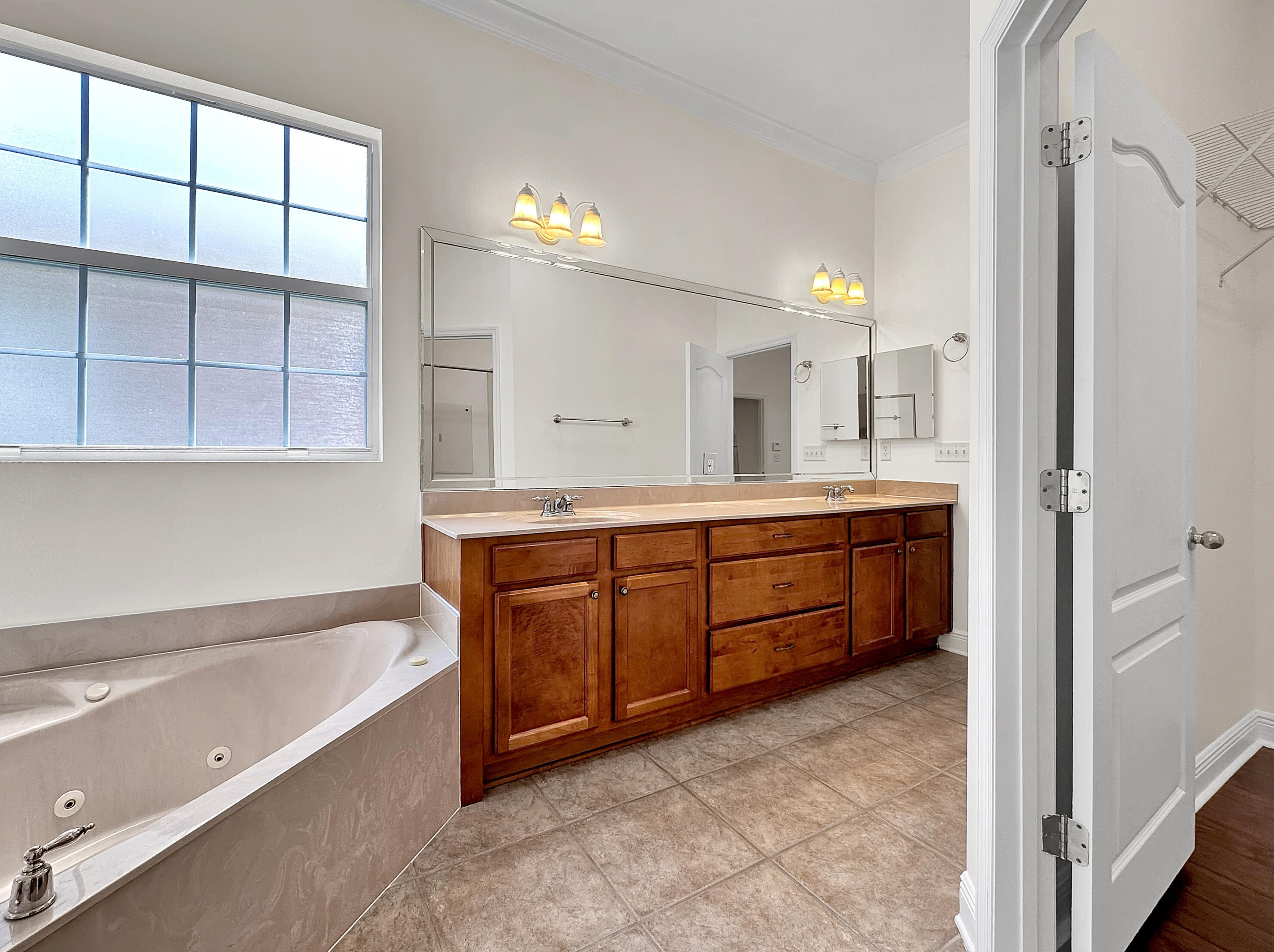 1532 Venice Ave, Fort Walton Beach FL  32547-5739 exterior