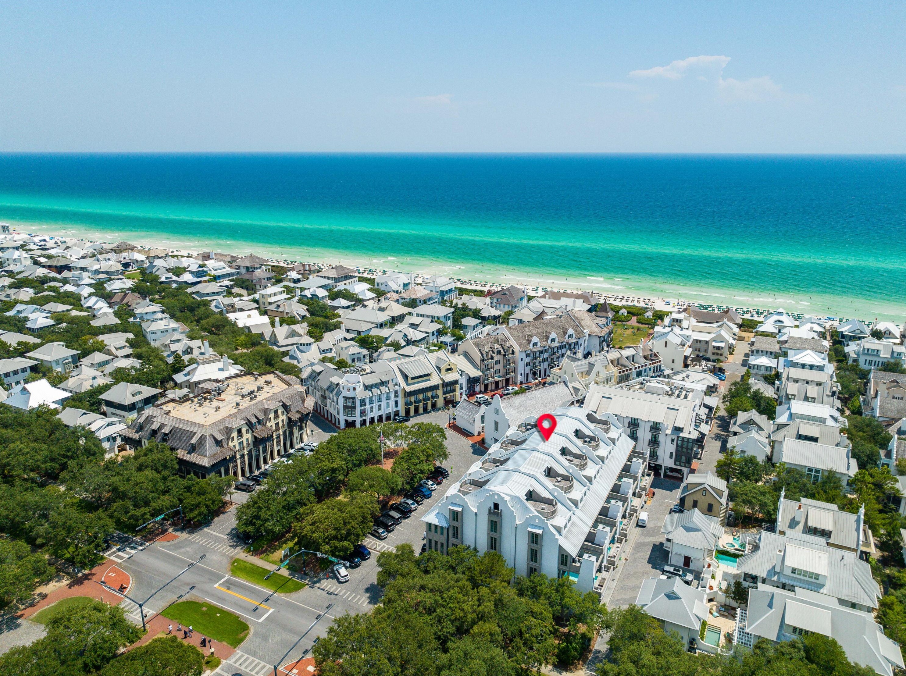 16 S Barrett Square S #3, Panama City, FL 32461