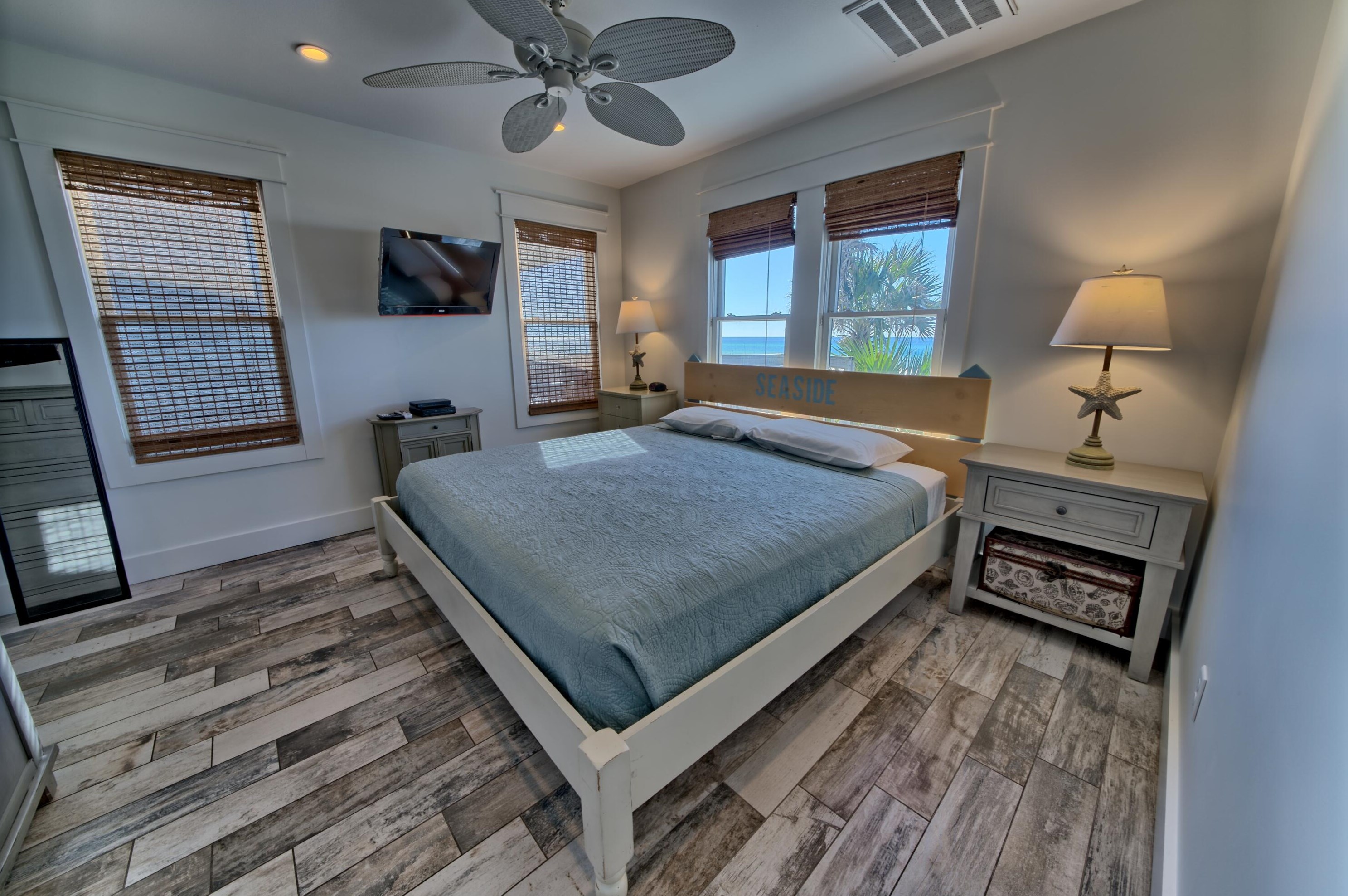 17817 Front Beach Rd, Panama City FL  32413-1941 exterior