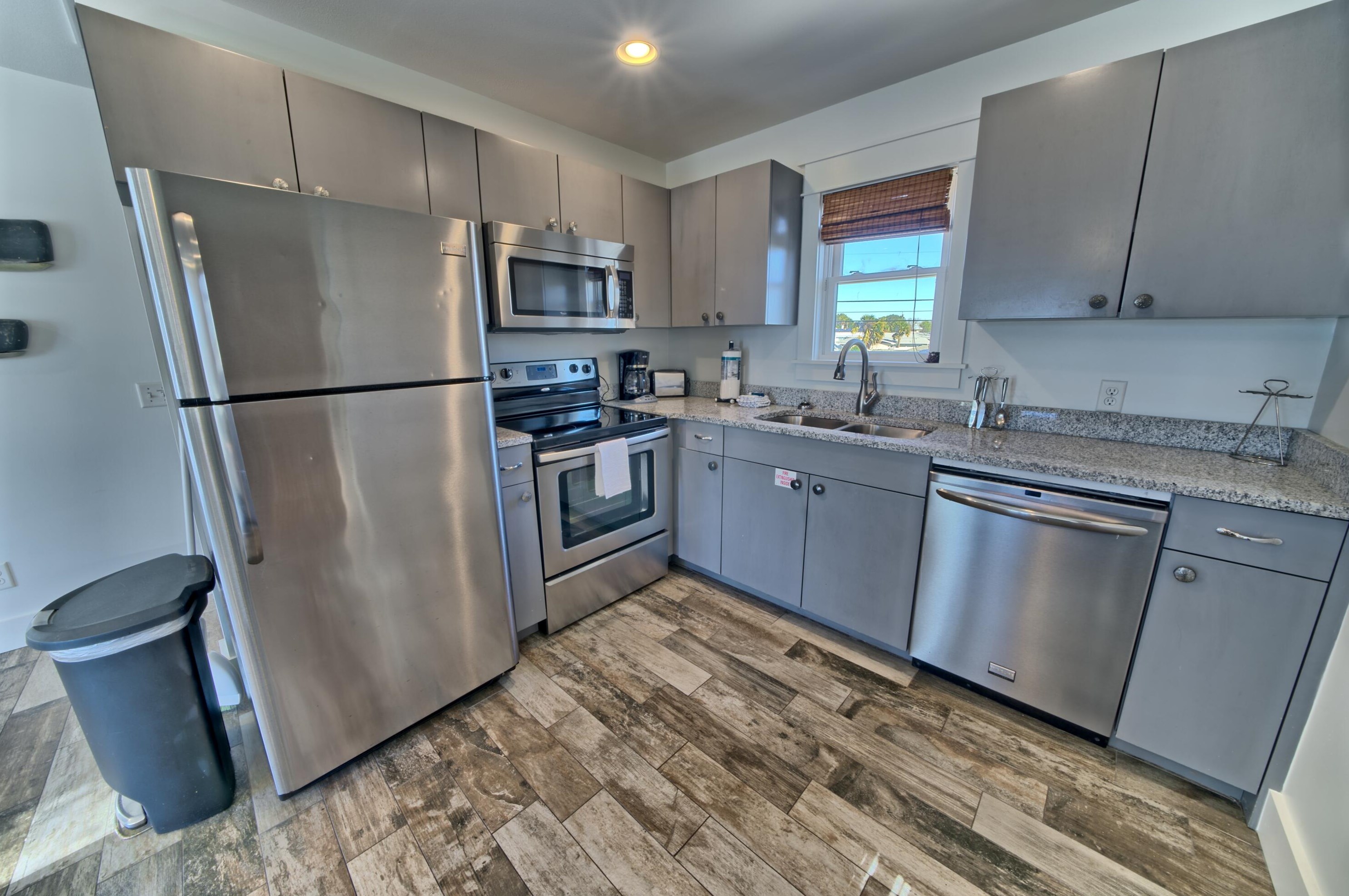 17817 Front Beach Rd, Panama City FL  32413-1941 exterior