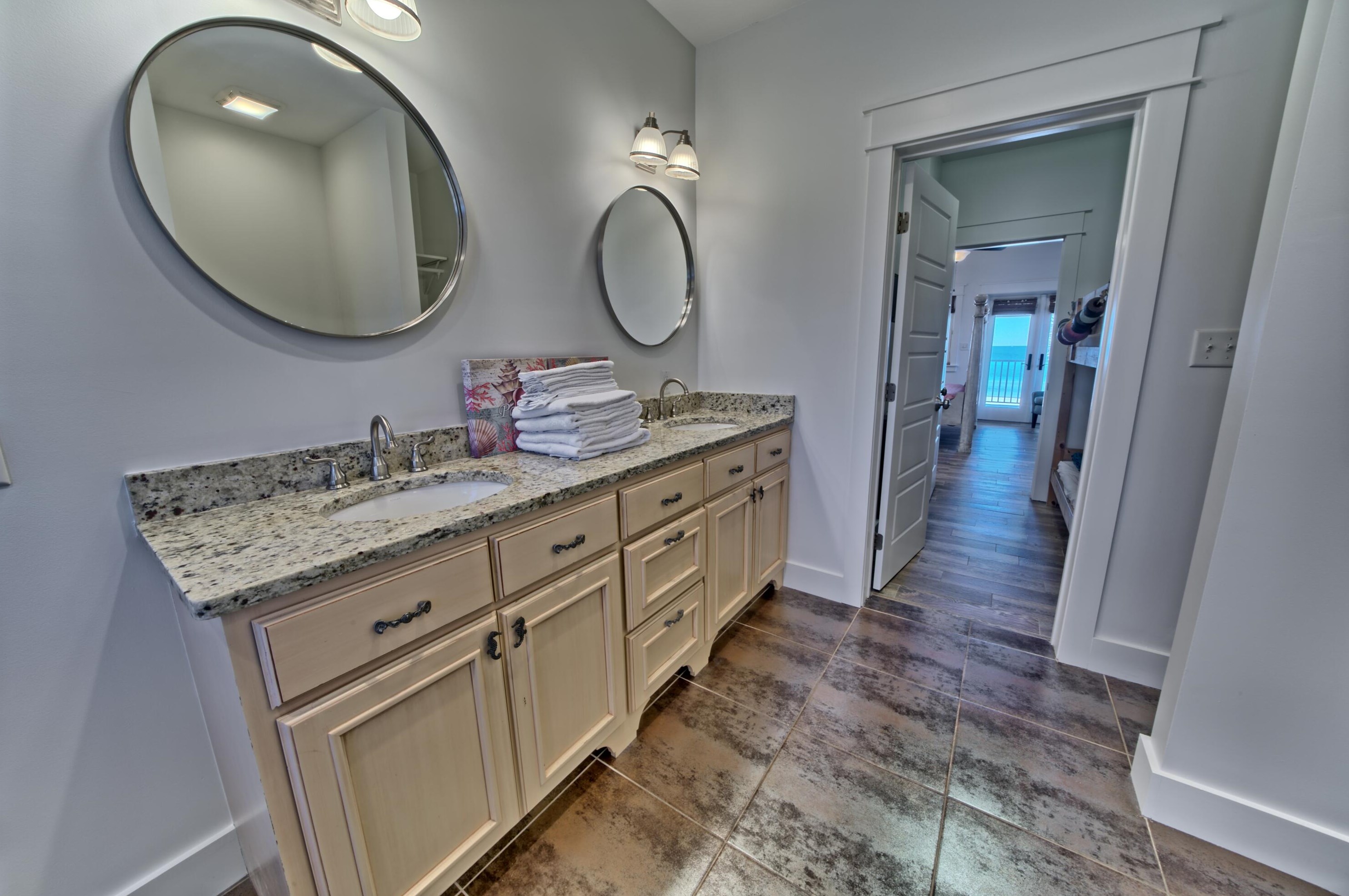 17817 Front Beach Rd, Panama City FL  32413-1941 exterior
