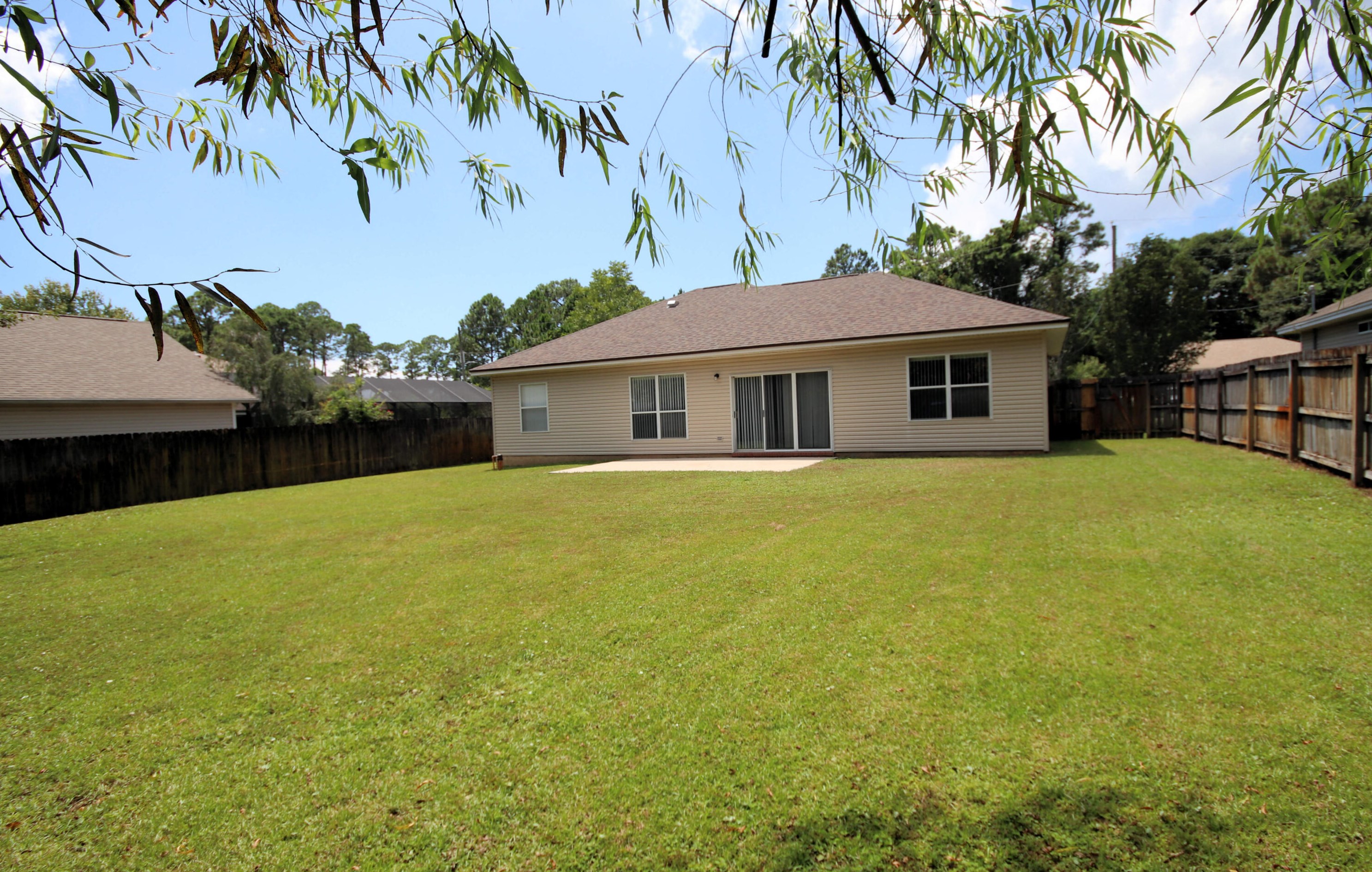 1905 Oak Ave, Niceville FL  32578-3611 exterior