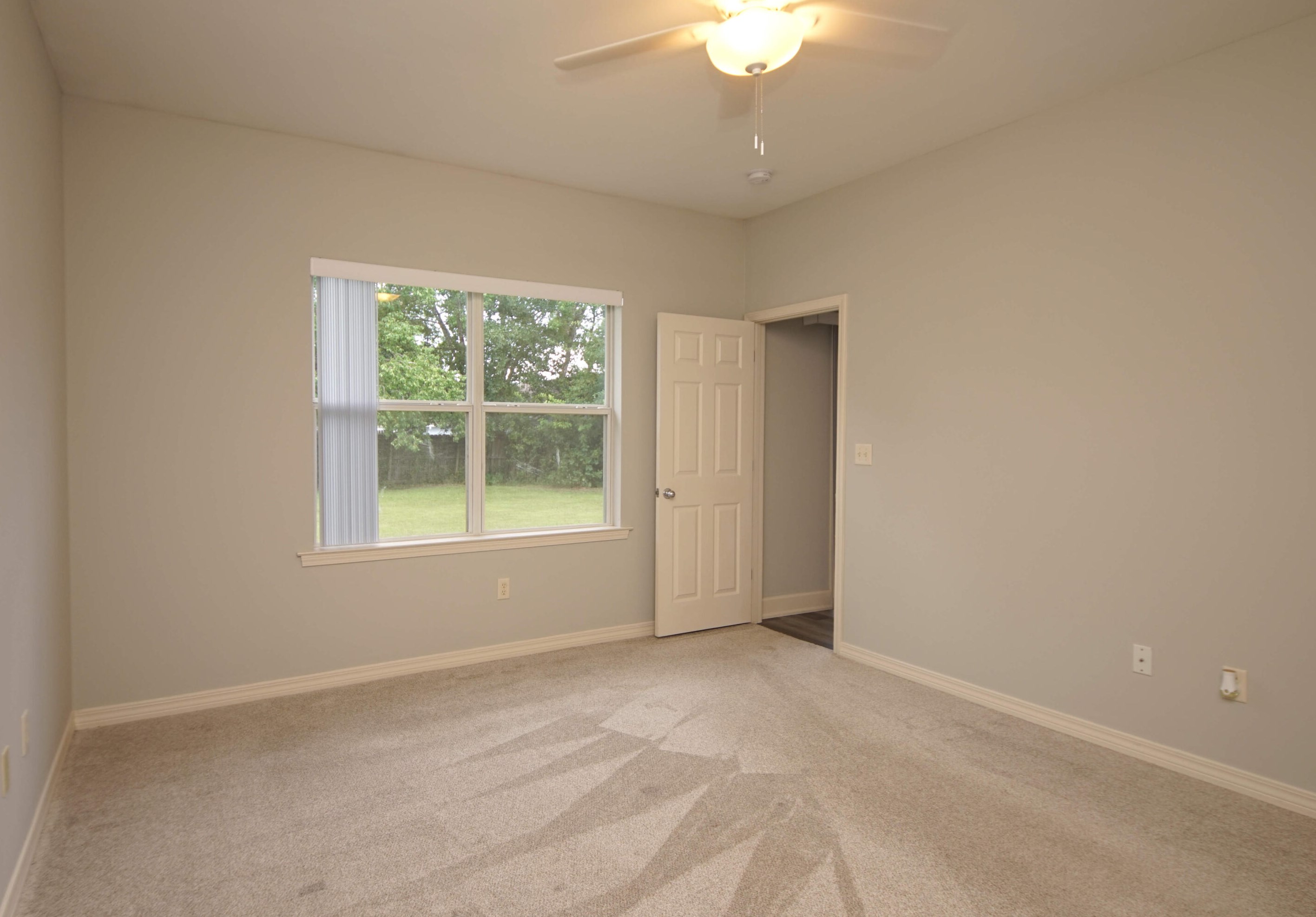 1905 Oak Ave, Niceville FL  32578-3611 exterior