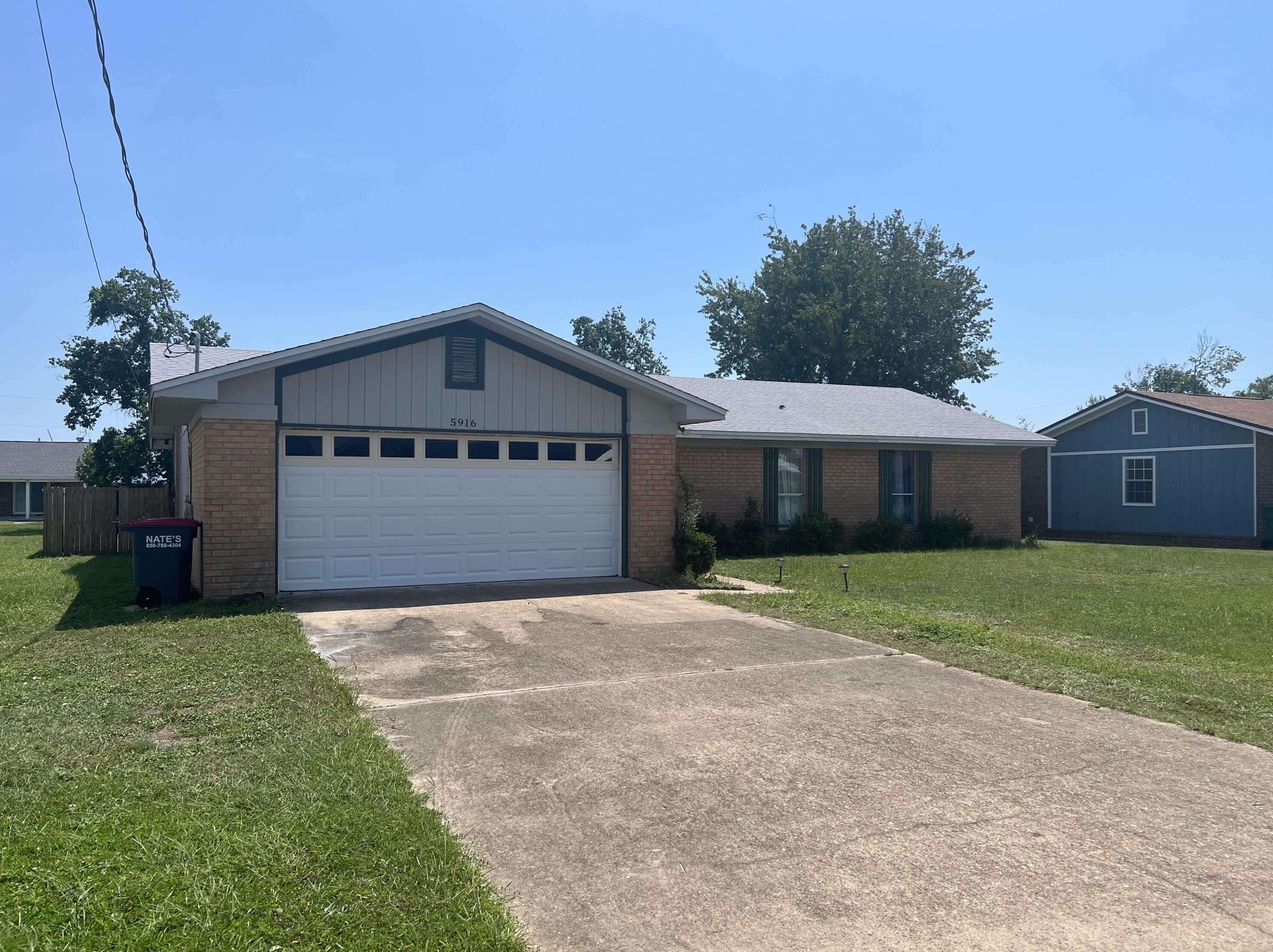 5916 Ivy Rd, Panama City, FL 32404-8823