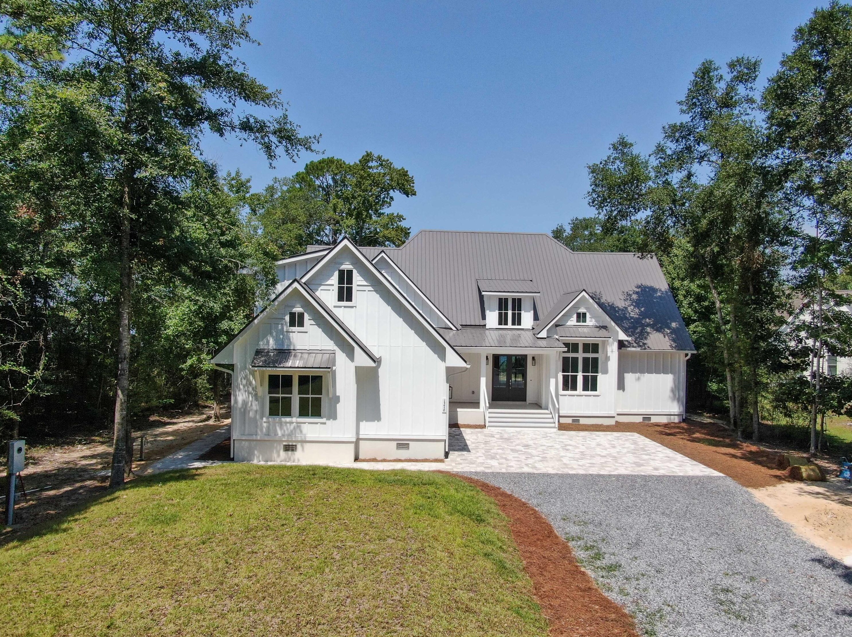 1376 Lagrange Rd, Freeport, FL 32439