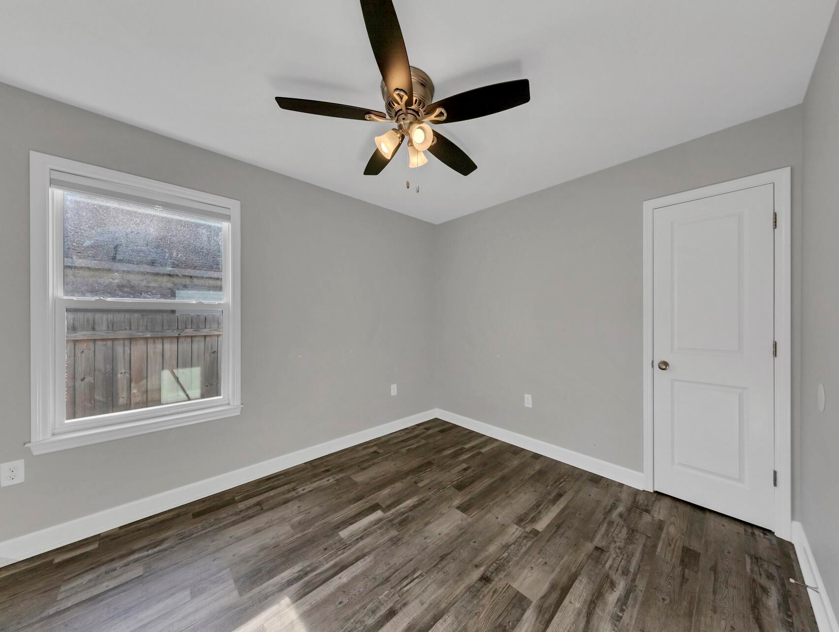 3191 Maple St, Crestview FL  32539-9180 exterior