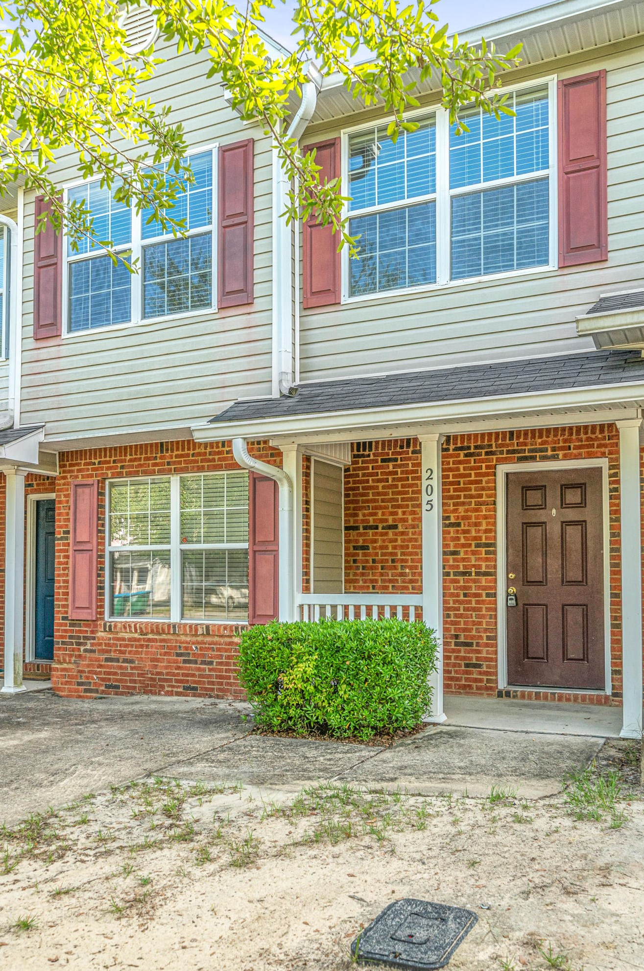 205 Swaying Pine Ct, Crestview FL  32539-4355 exterior