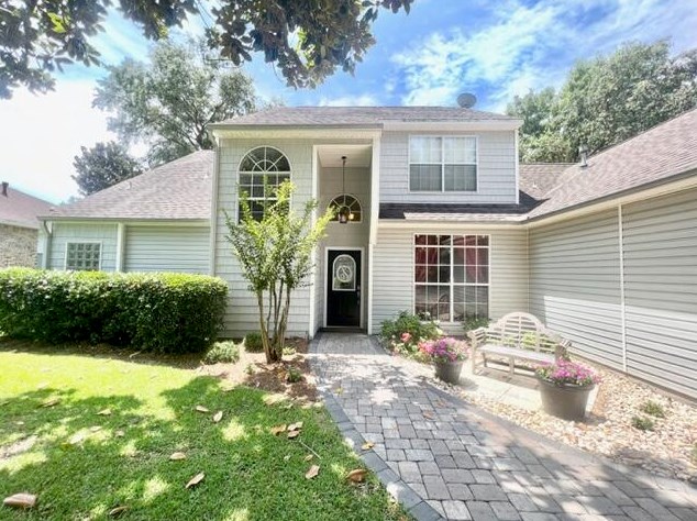 4330 Hidden Lakes Dr E, Niceville, FL 32578