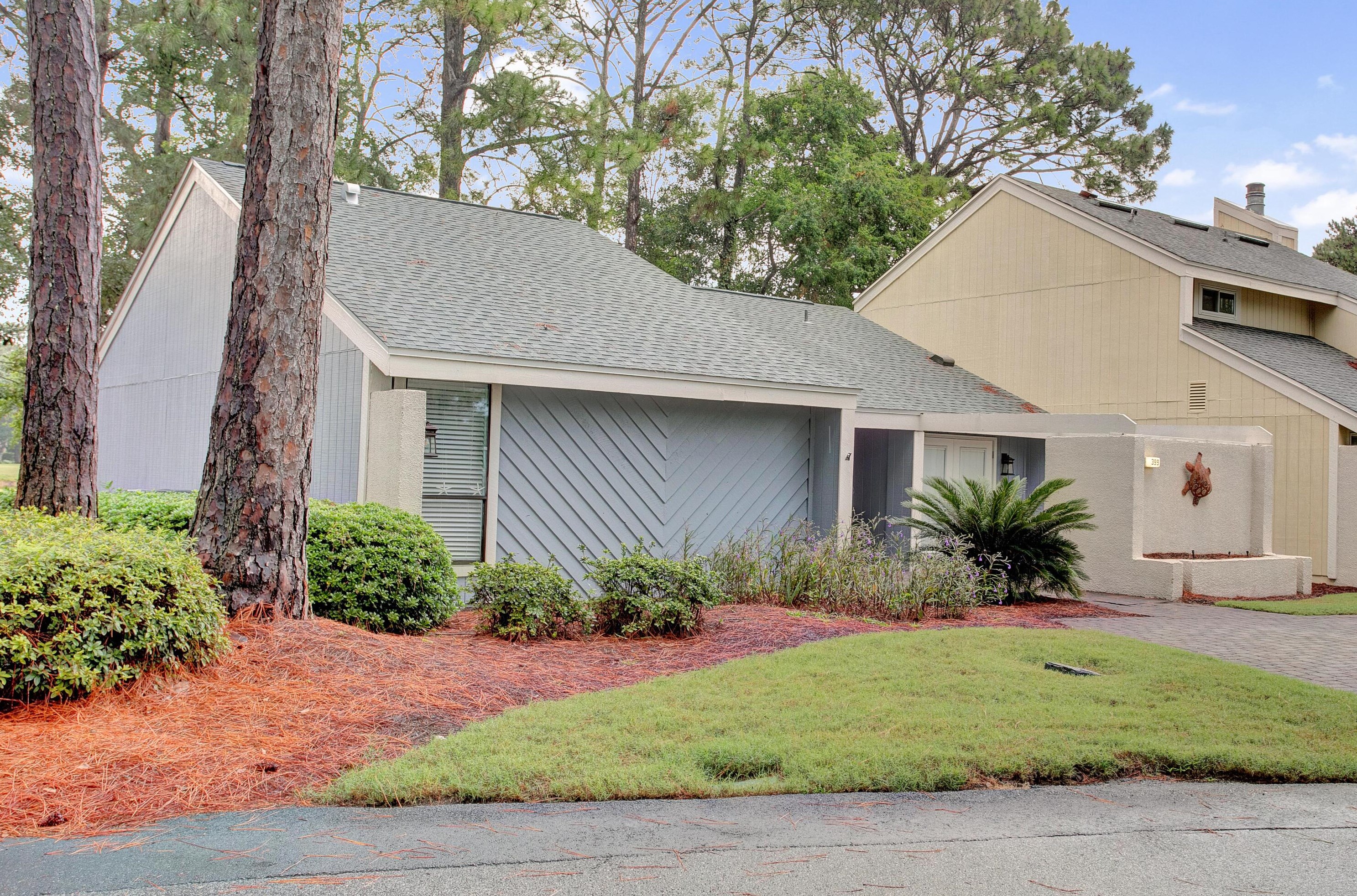 399 Linkside Dr, Destin, FL 32550-4503