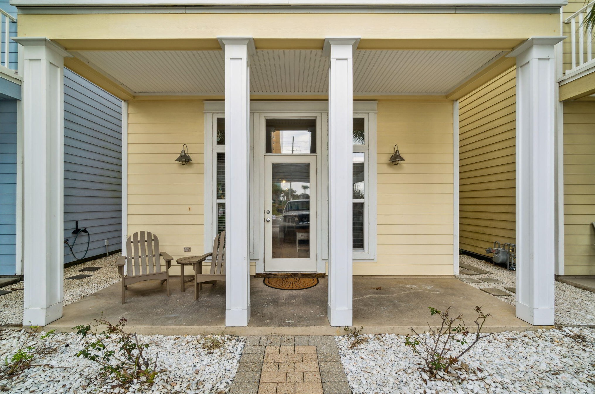 7420 Thomas Dr, Panama City FL 32408-4001 exterior