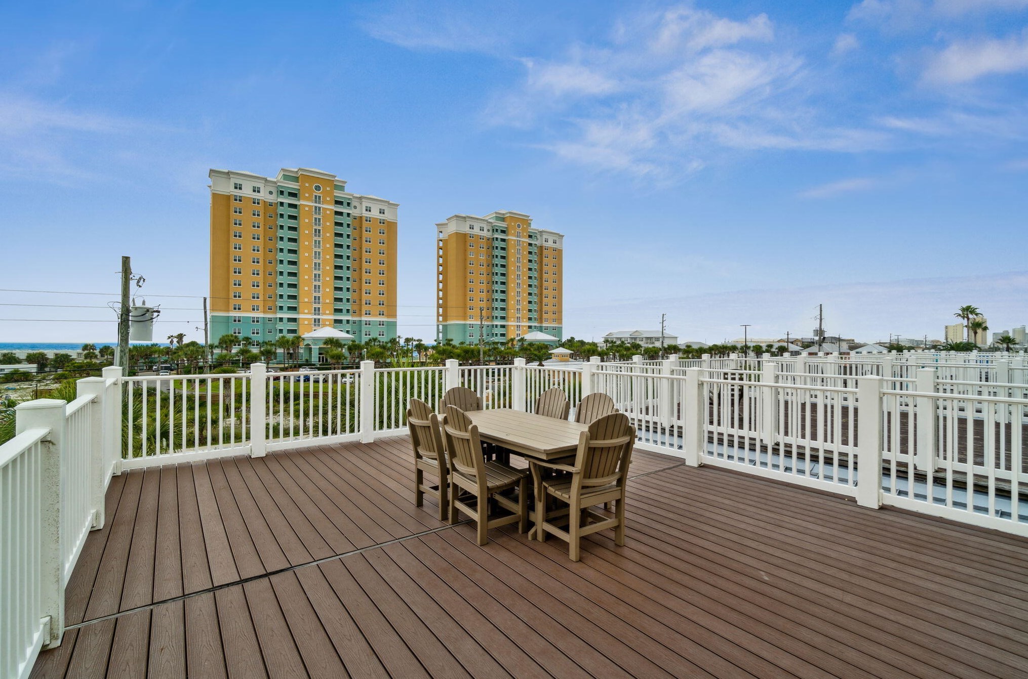 7420 Thomas Dr, Panama City FL 32408-4001 exterior