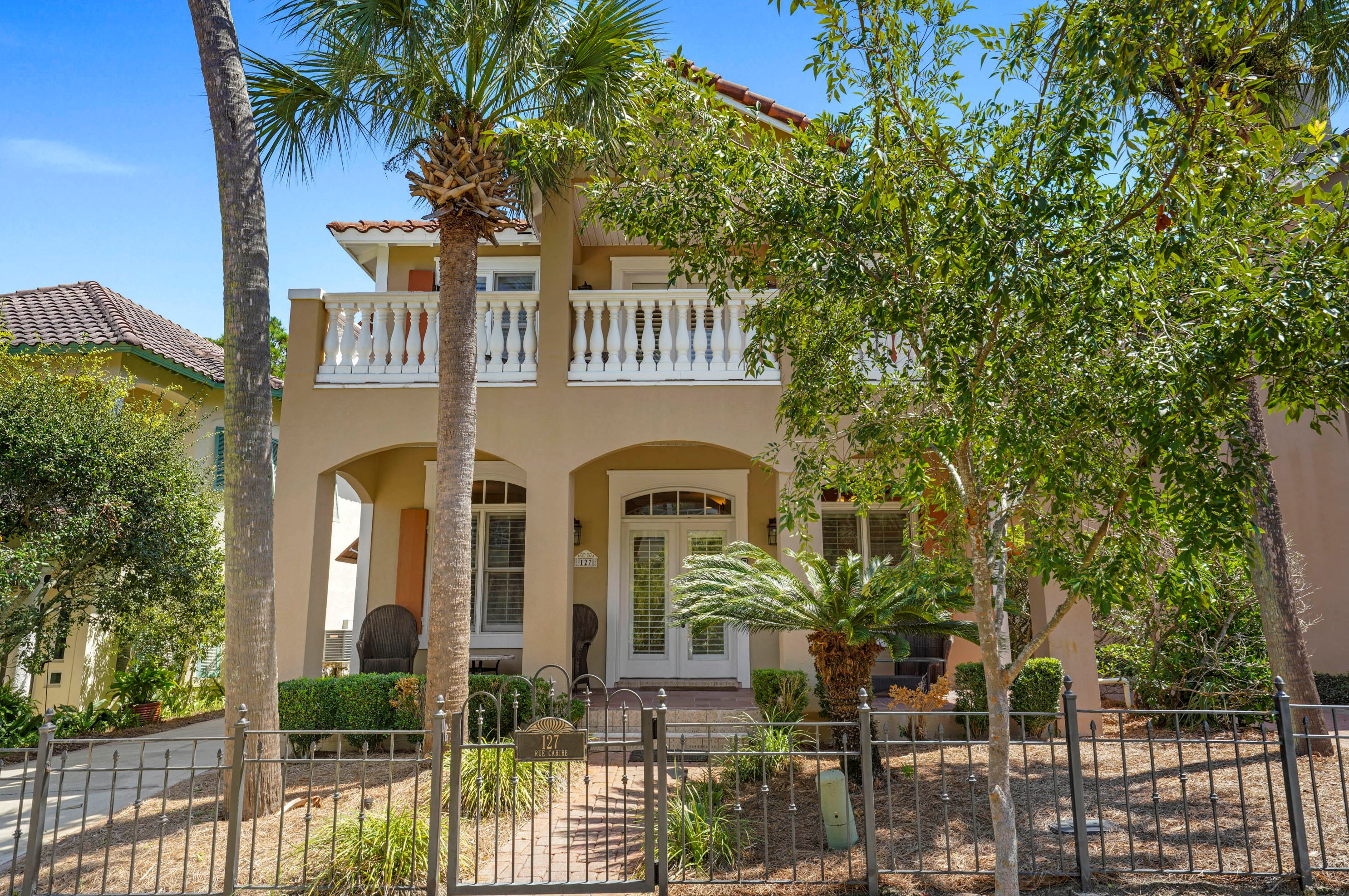 127 Rue Caribe, Destin, FL 32550-4153