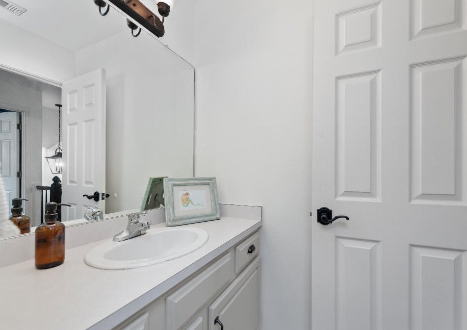 821 Weeden Island Dr, Niceville FL  32578-3724 exterior