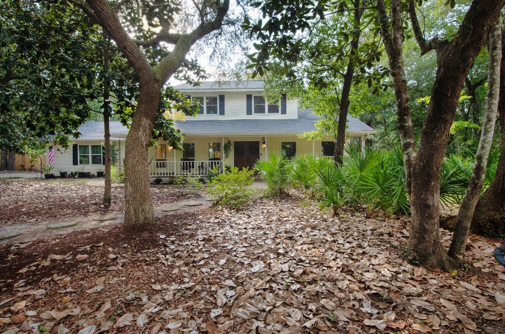 821 Weeden Island Dr, Niceville FL  32578-3724 exterior