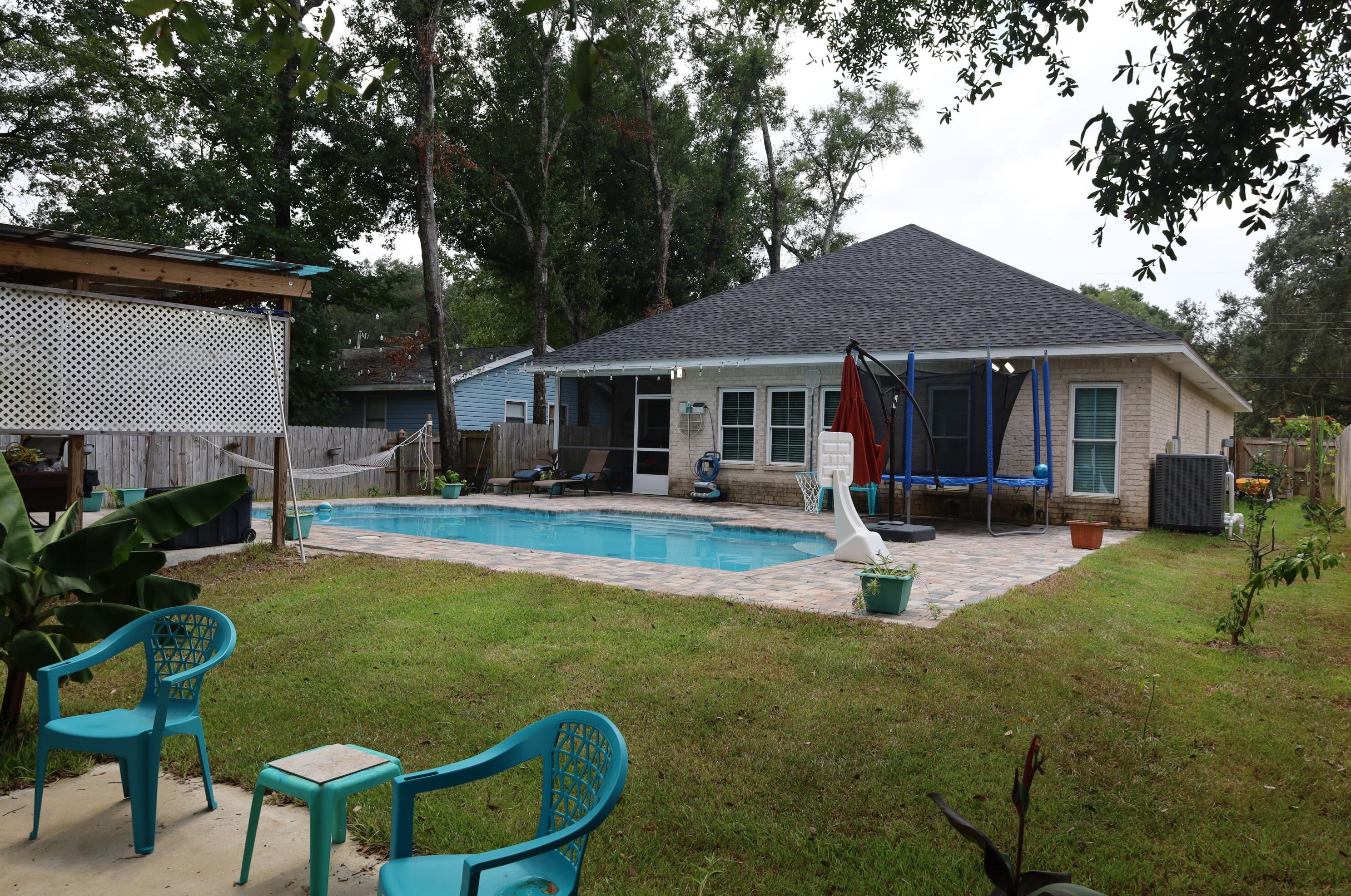 114 Sasser St, Niceville FL  32578-3229 exterior