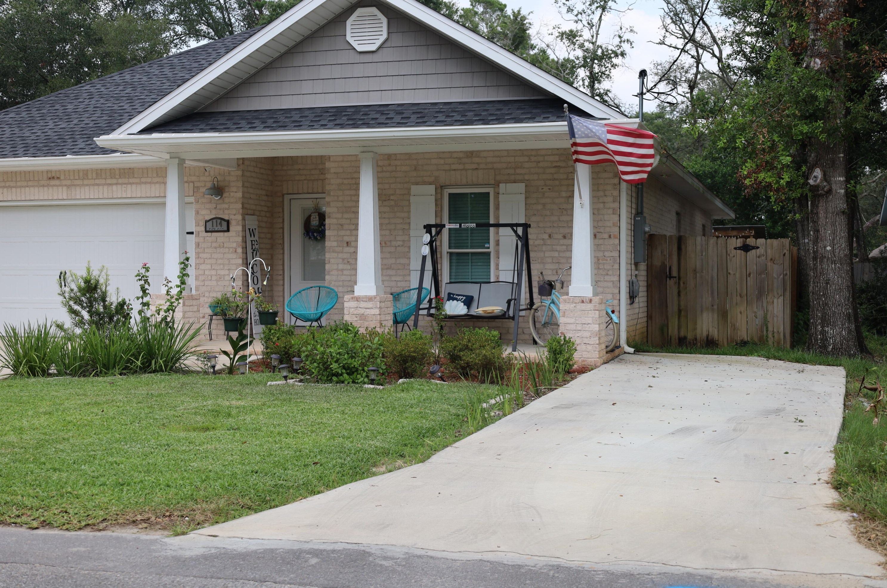 114 Sasser St, Niceville FL  32578-3230 exterior