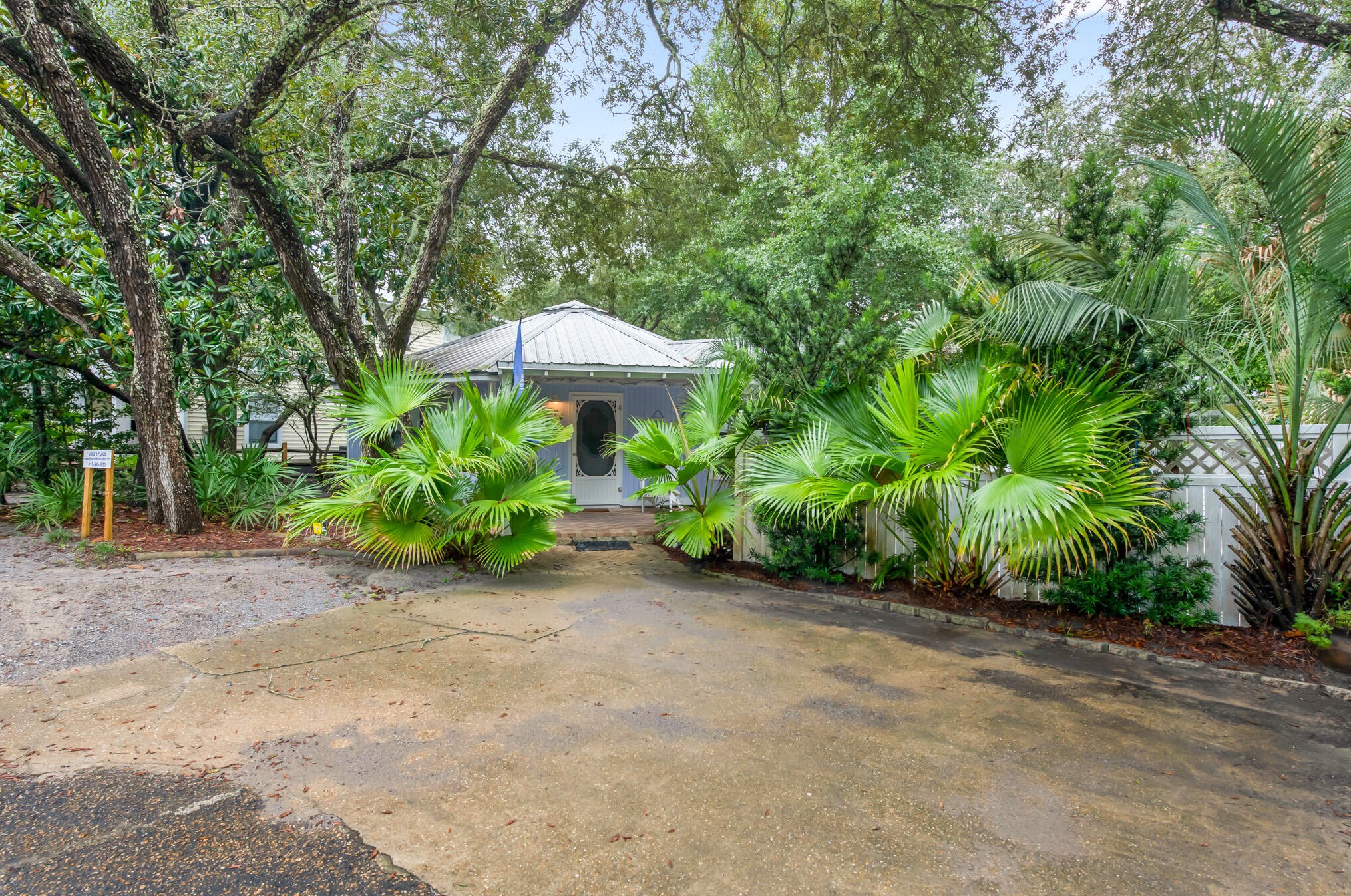 374 Defuniak St, Santa Rosa Beach, FL 32459-5840